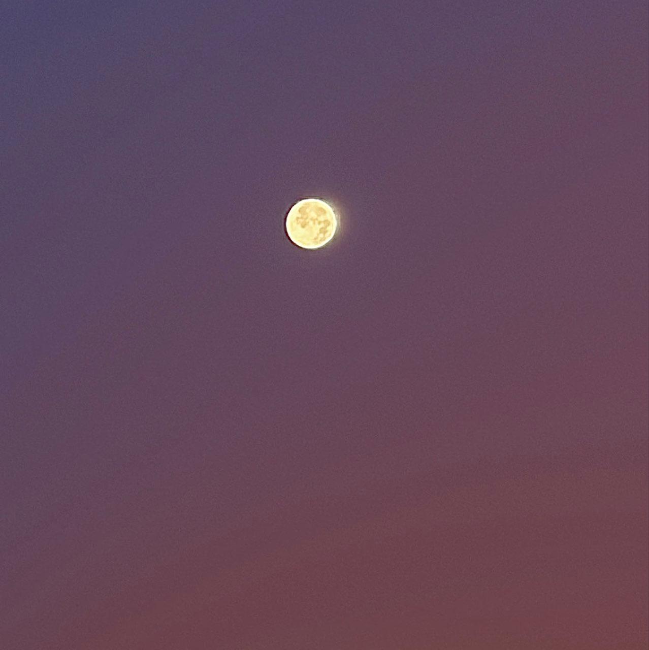 The Moon over Newcastle Upon Tyne, United Kingdom — full moon, Lunar Day 17