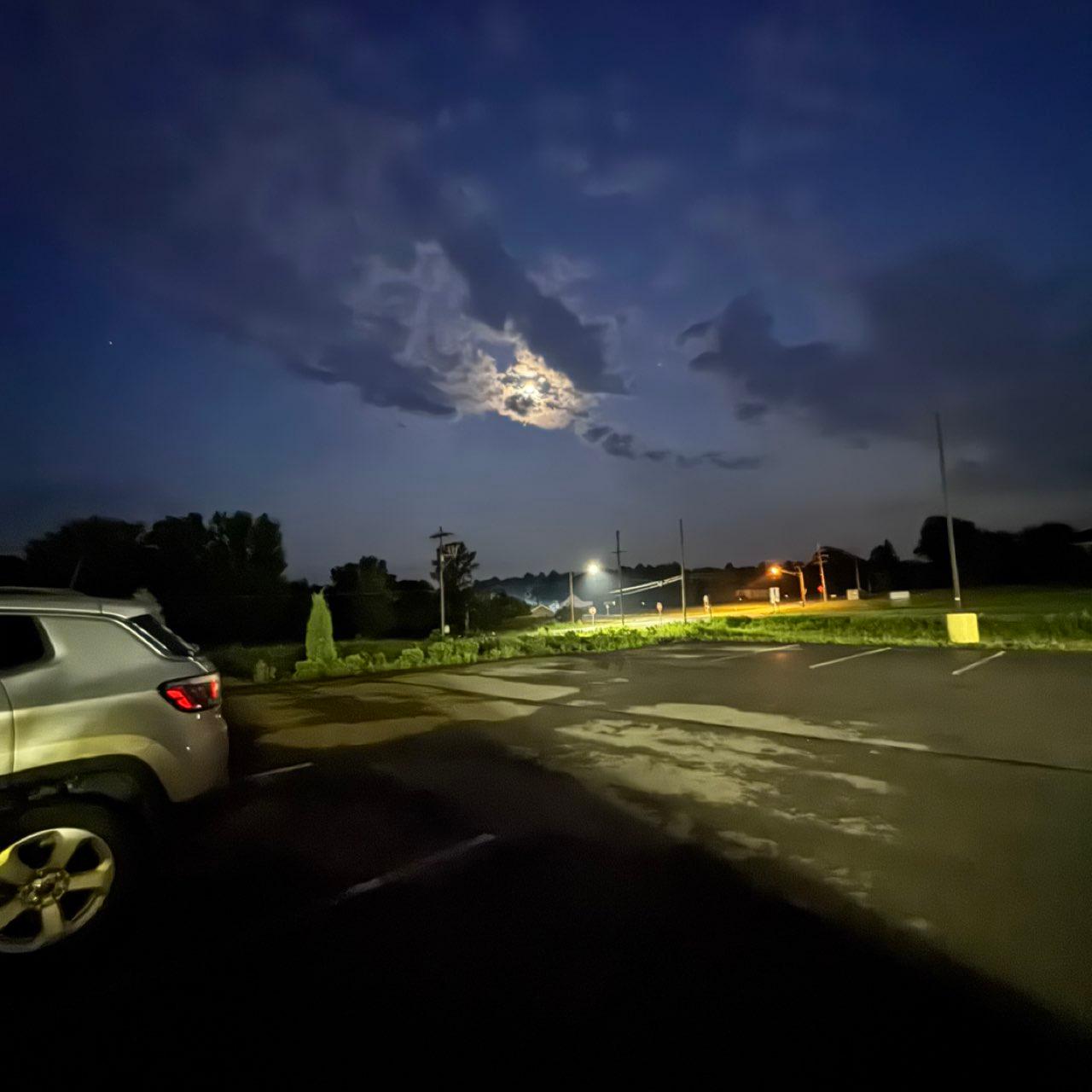 The Moon over Girard, United States — first quarter, Lunar Day 9