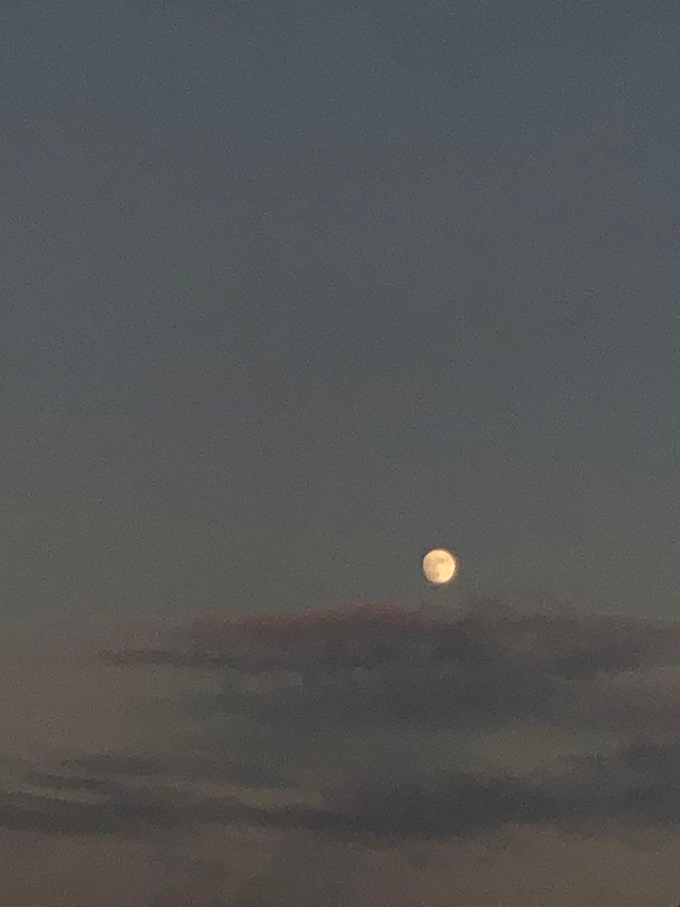 The Moon over Barcelona, Spain — full moon, Lunar Day 14