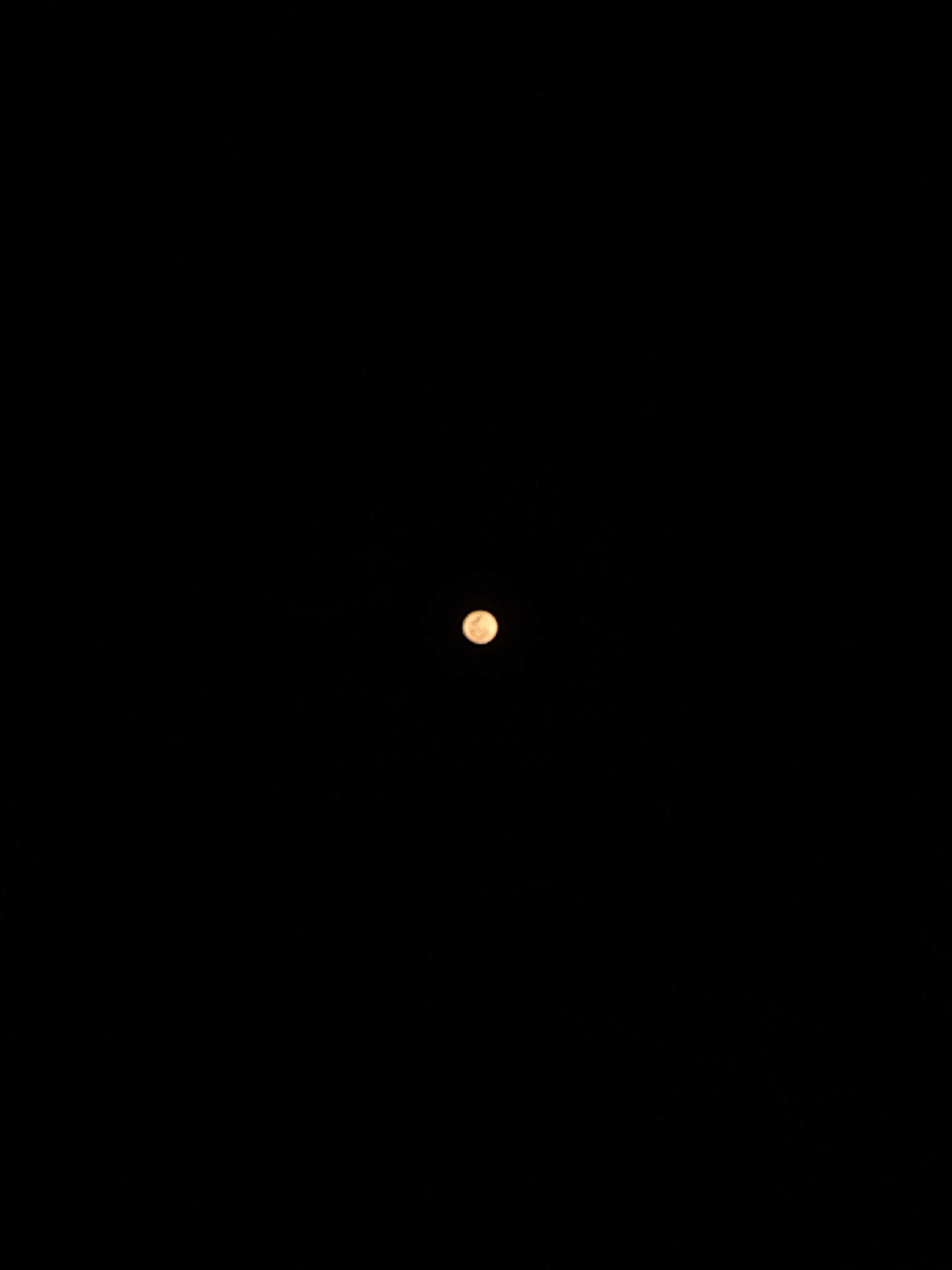 The Moon over Englewood, Estados Unidos — full moon, Lunar Day 16
