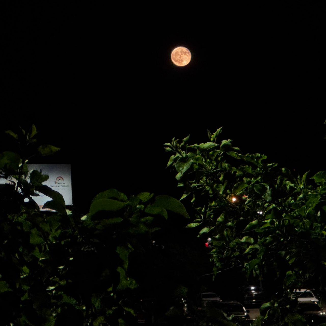The Moon over Cleveland, United States — full moon, Lunar Day 17