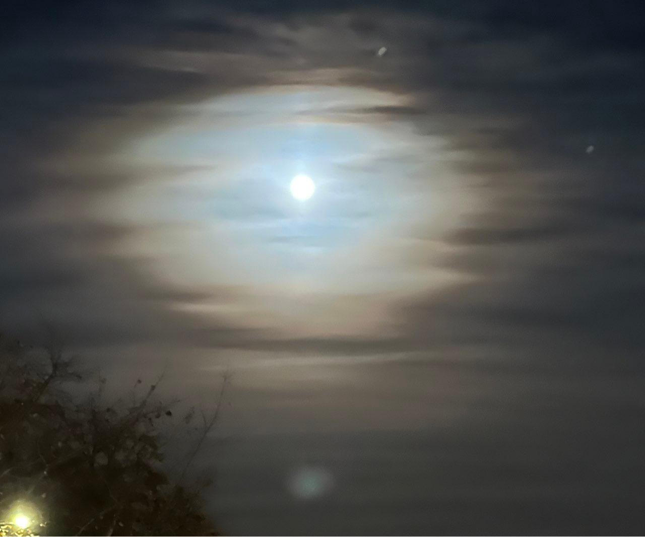 The Moon over Örebro, Sverige — full moon, Lunar Day 16