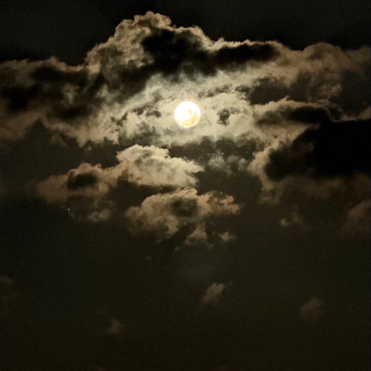 The Moon over Prairieville, United States — full moon, Lunar Day 15