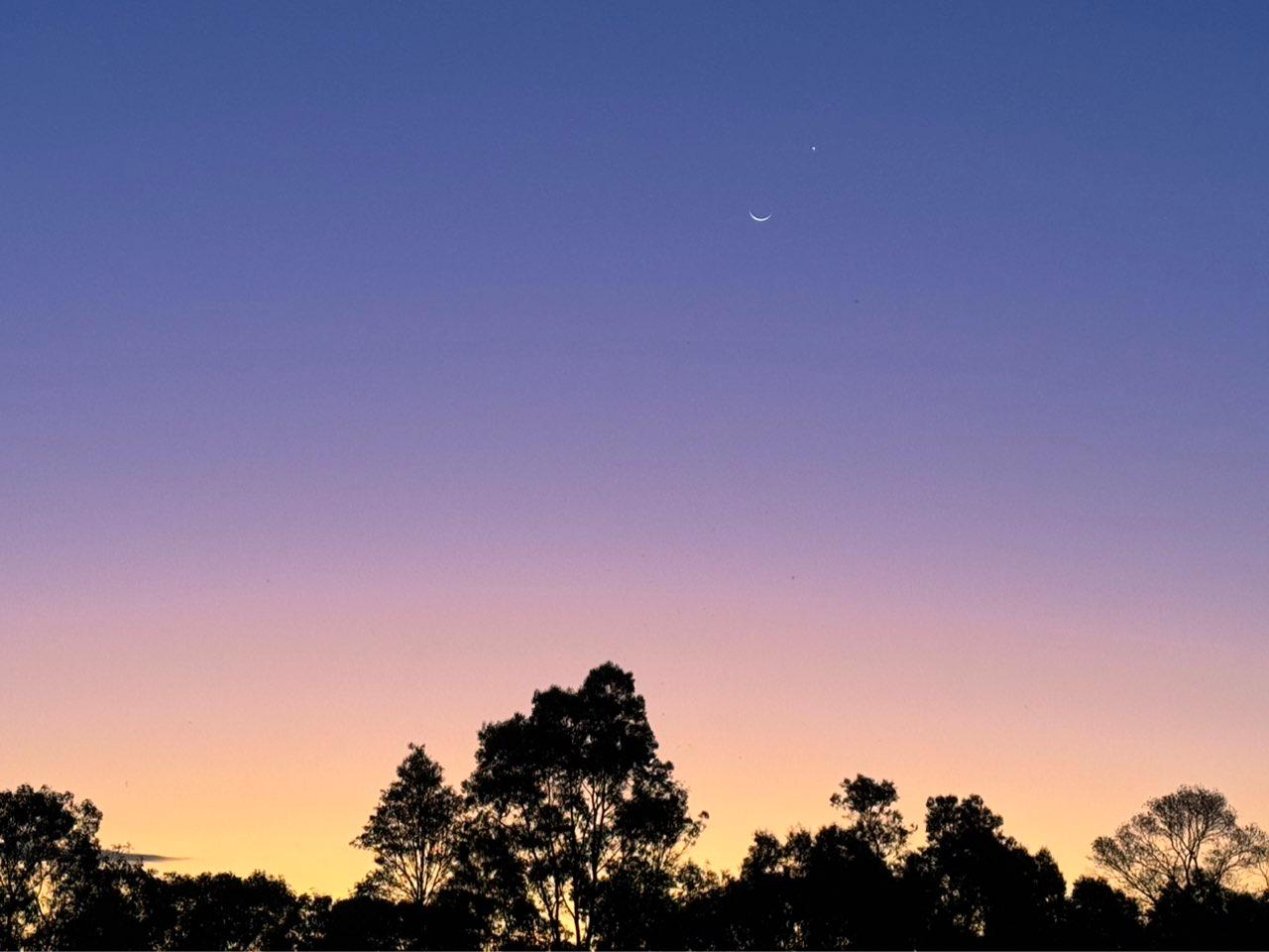 The Moon over Shortland, Australia — waxing crescent, Lunar Day 3