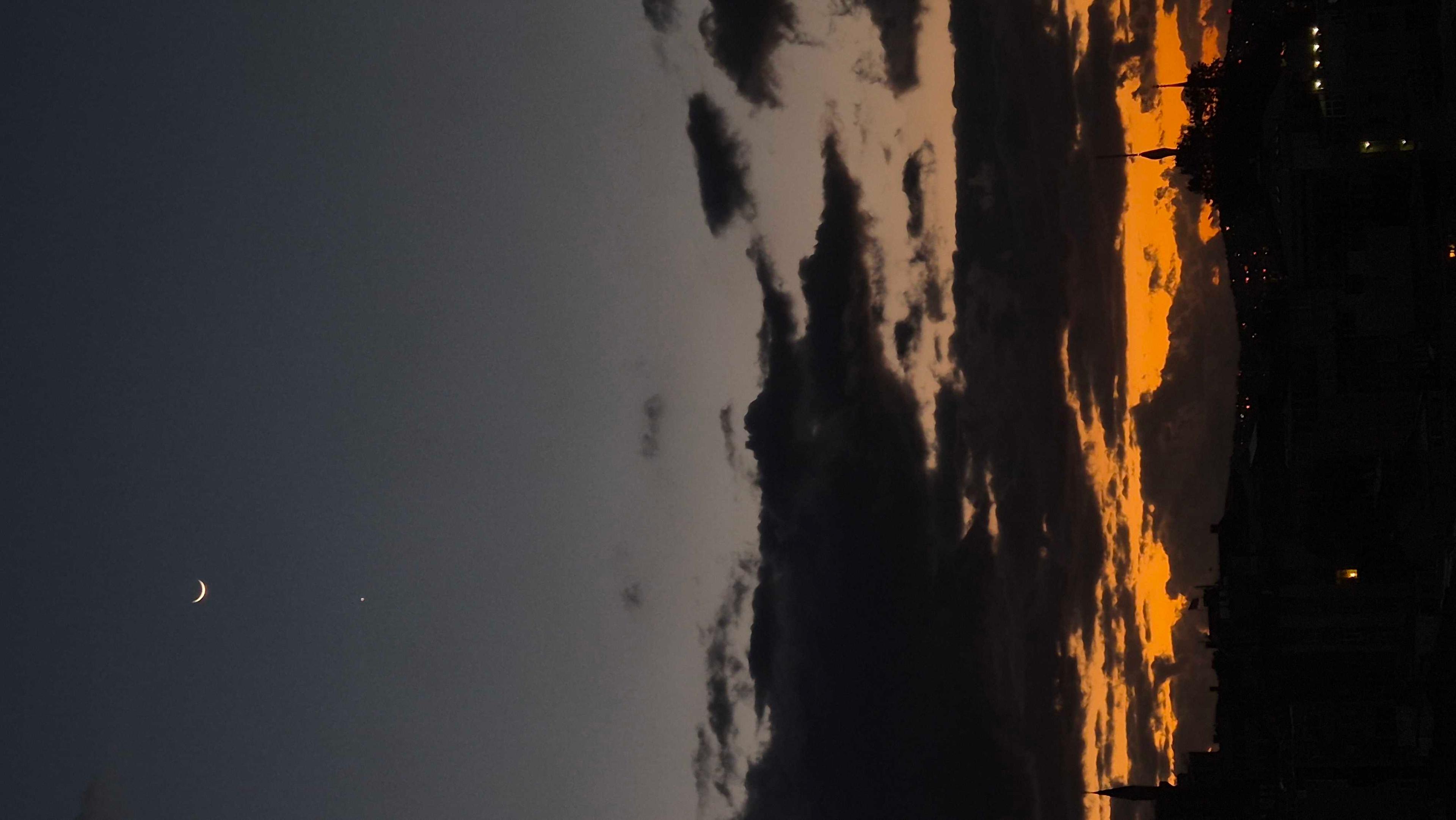 The Moon over Türkiye — waning crescent, Lunar Day 27