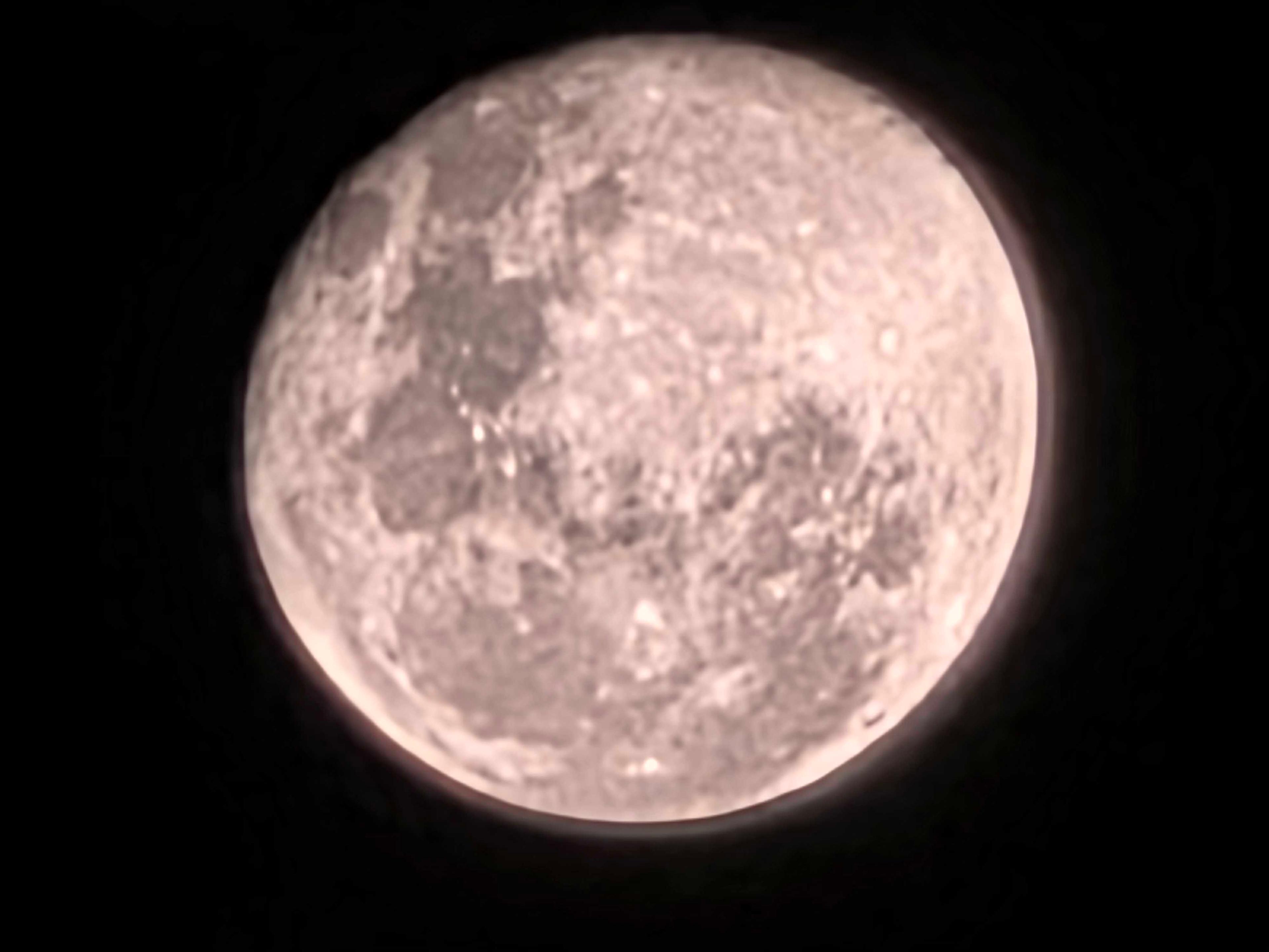 The Moon over Cambois, United Kingdom — waning gibbous, Lunar Day 18