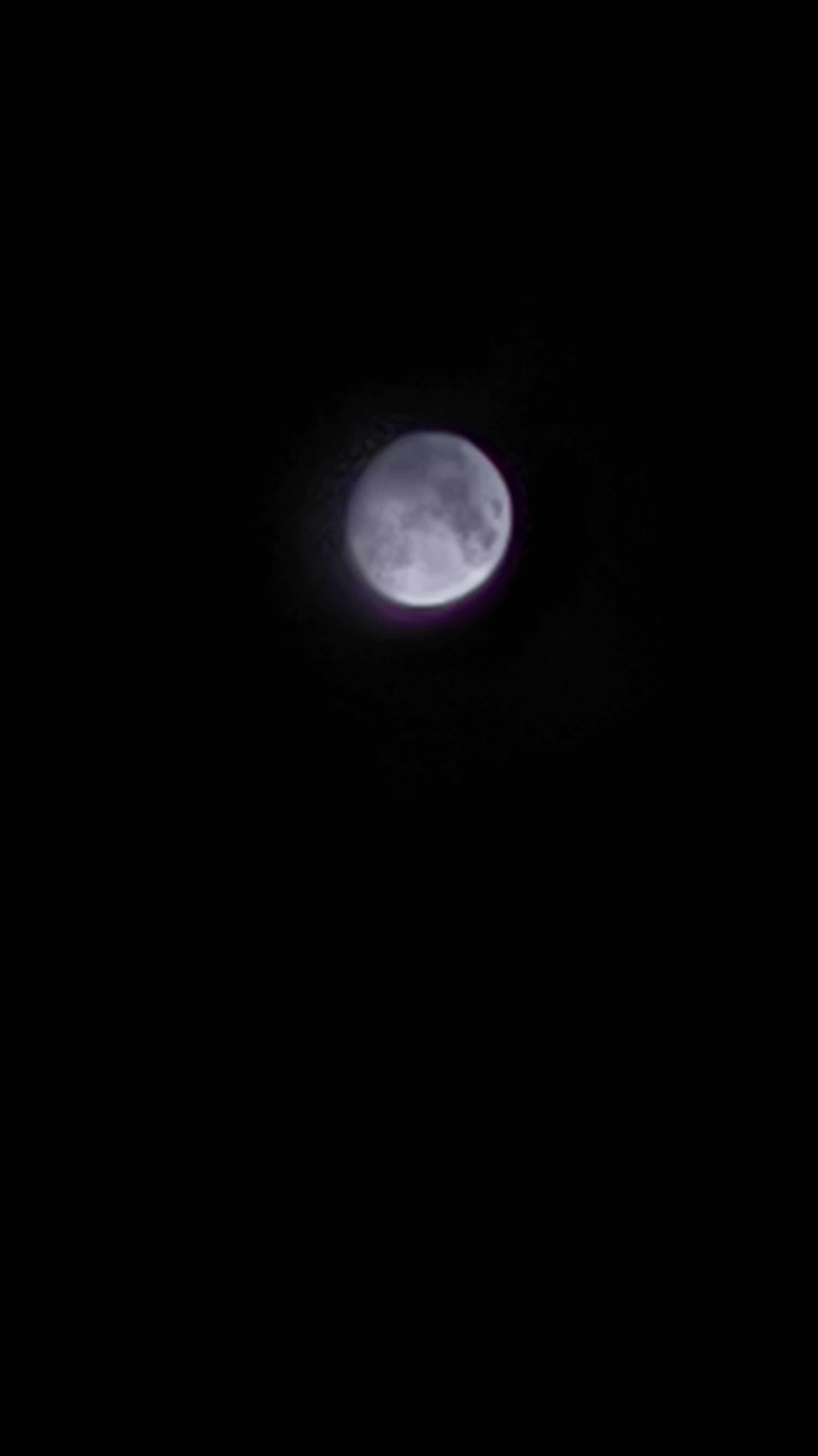 The Moon over Ciudad Valles, México — waxing gibbous, Lunar Day 14