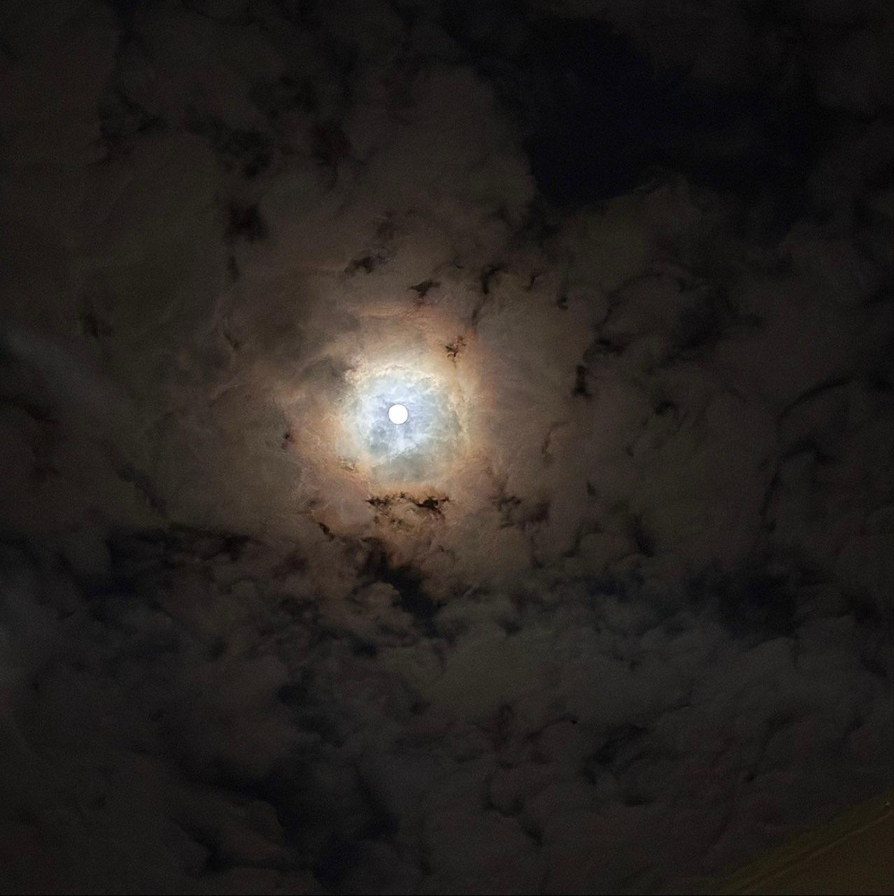 The Moon over Hermosillo, México — full moon, Lunar Day 14
