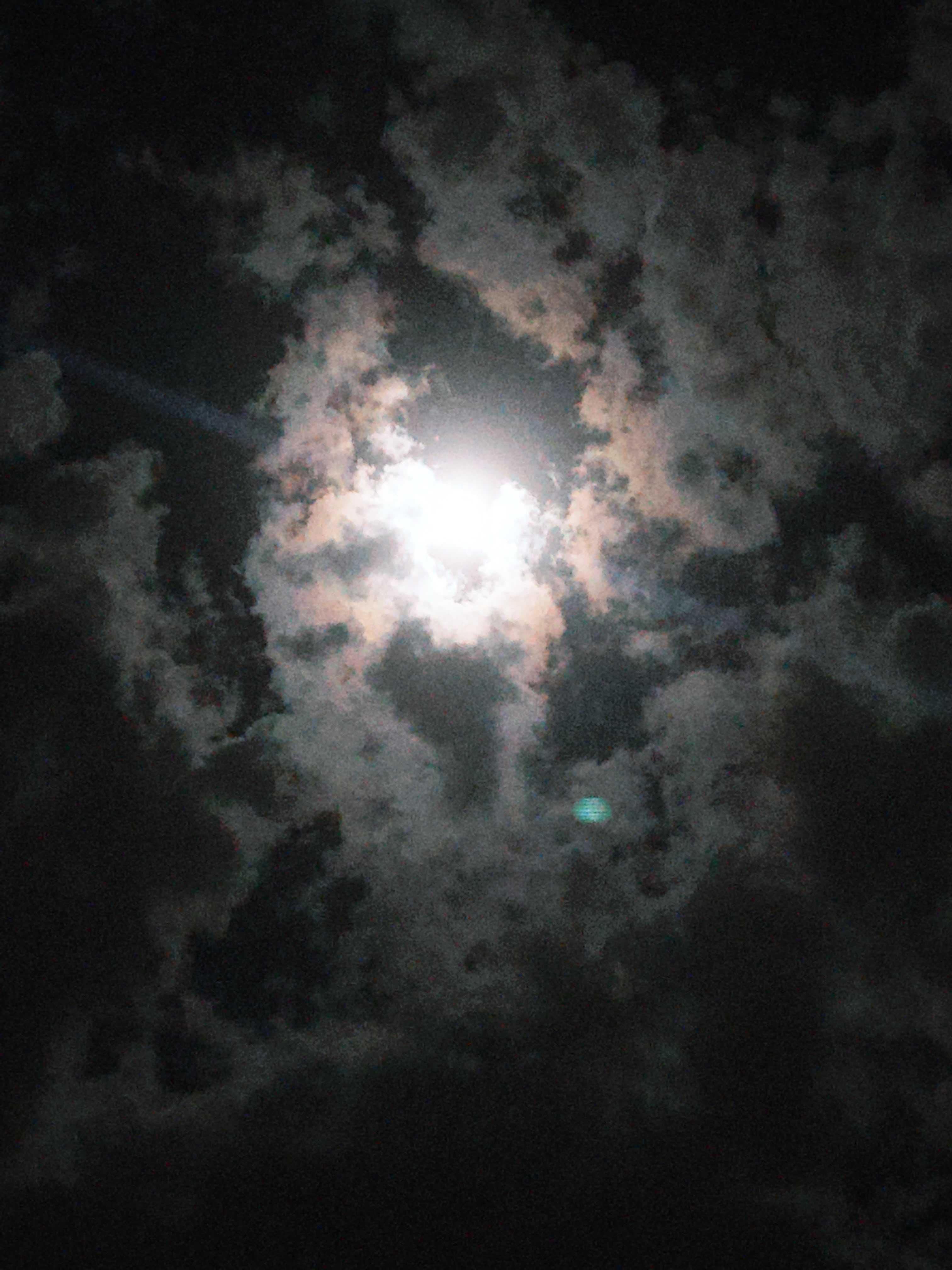 The Moon over Brasil — waxing gibbous, Lunar Day 11