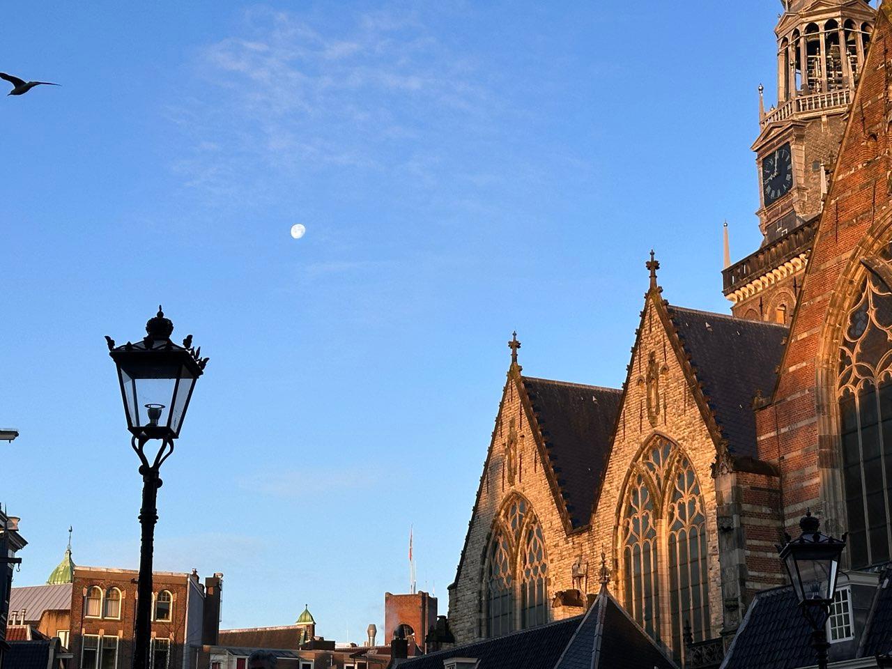 The Moon over Amsterdam, Netherlands — waning gibbous, Lunar Day 17