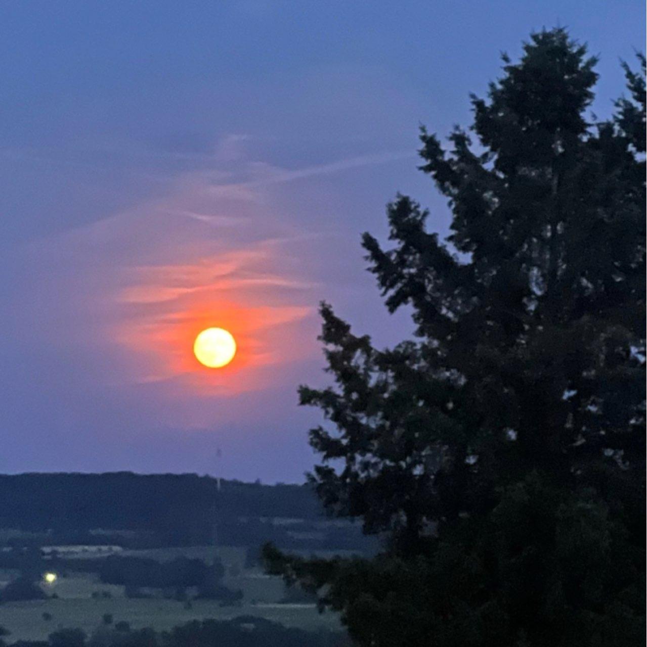 The Moon over Gladenbach, Deutschland — first quarter, Lunar Day 11