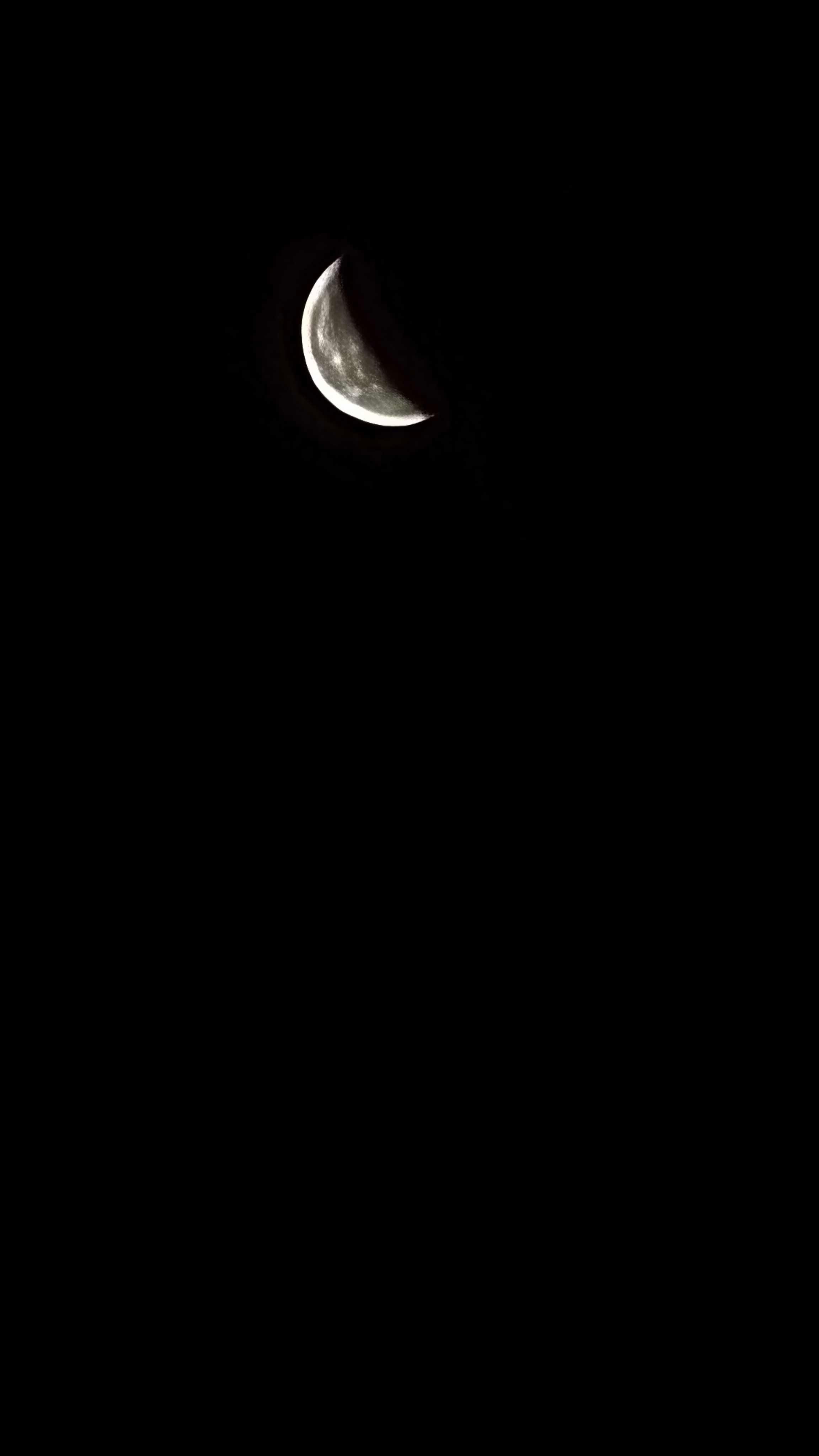 The Moon over Daramdin, India — last quarter, Lunar Day 23