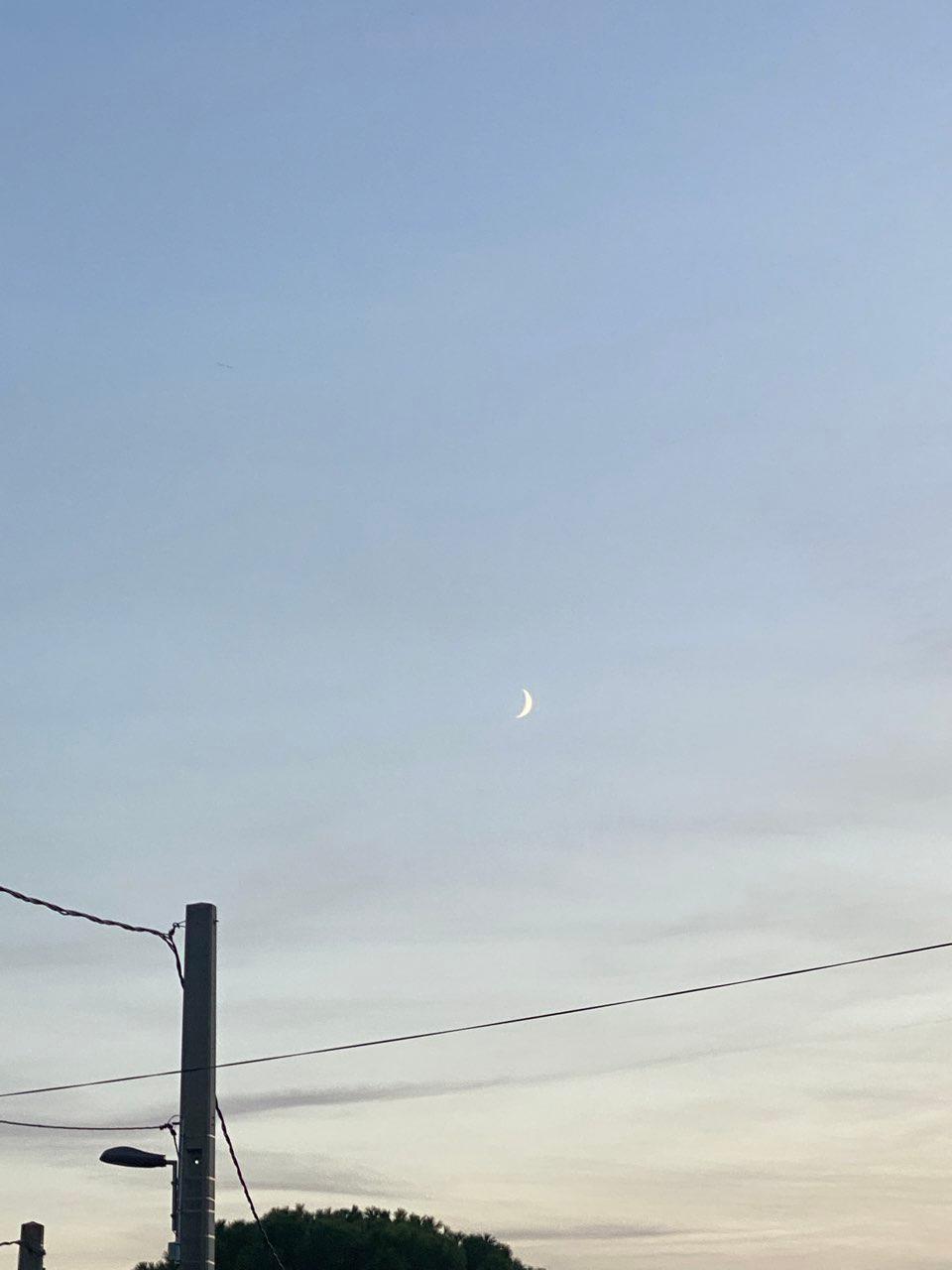 The Moon over Marseille, France — waxing crescent, Lunar Day 5