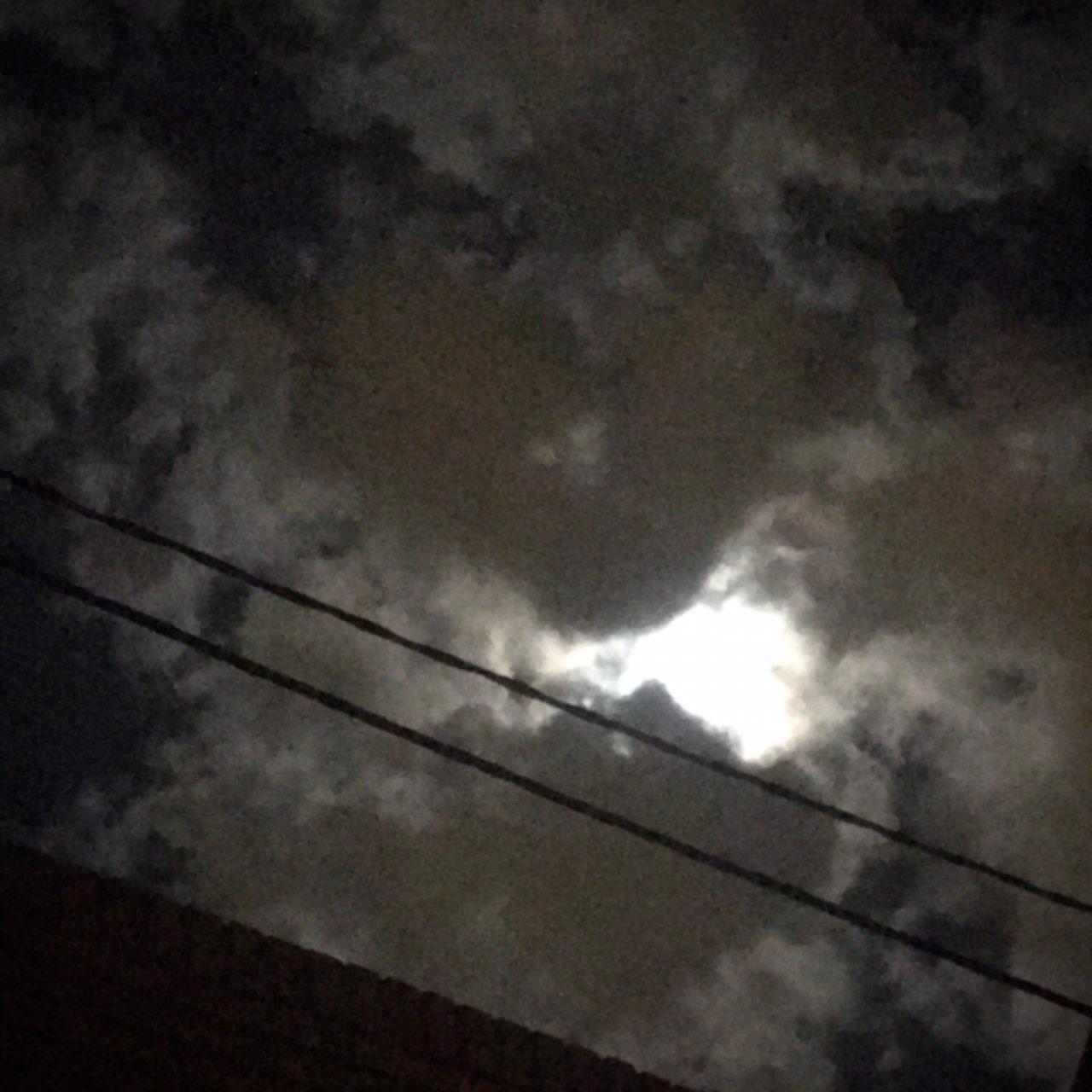 The Moon over Valencia, España — full moon, Lunar Day 16