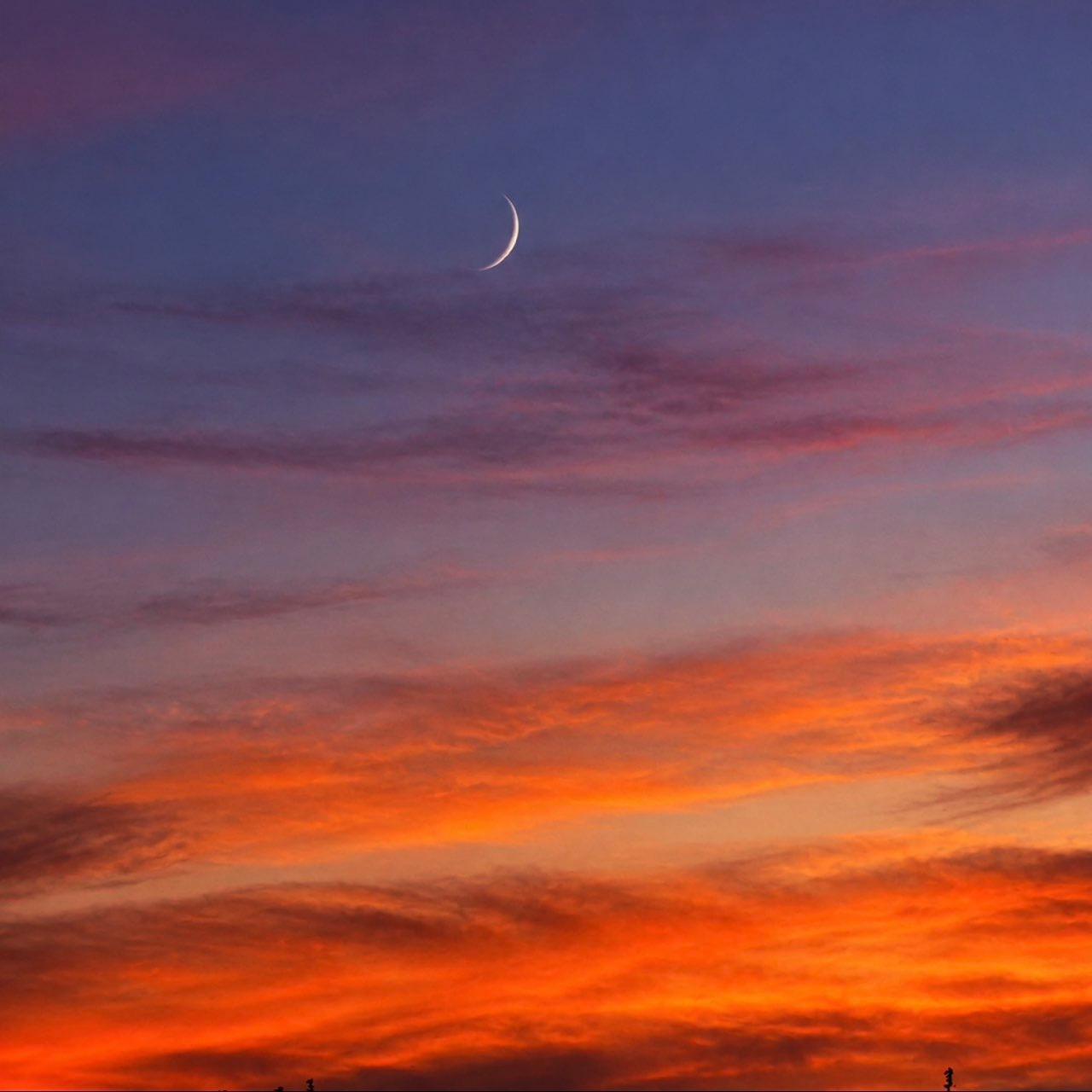 The Moon over Colorado Springs, United States — waxing crescent, Lunar Day 4