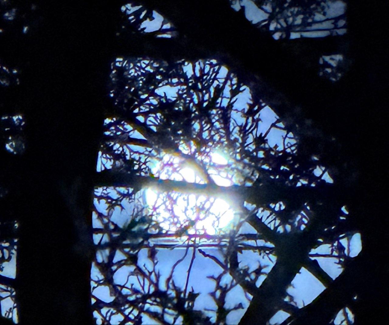 The Moon over Dagenham, United Kingdom — full moon, Lunar Day 16