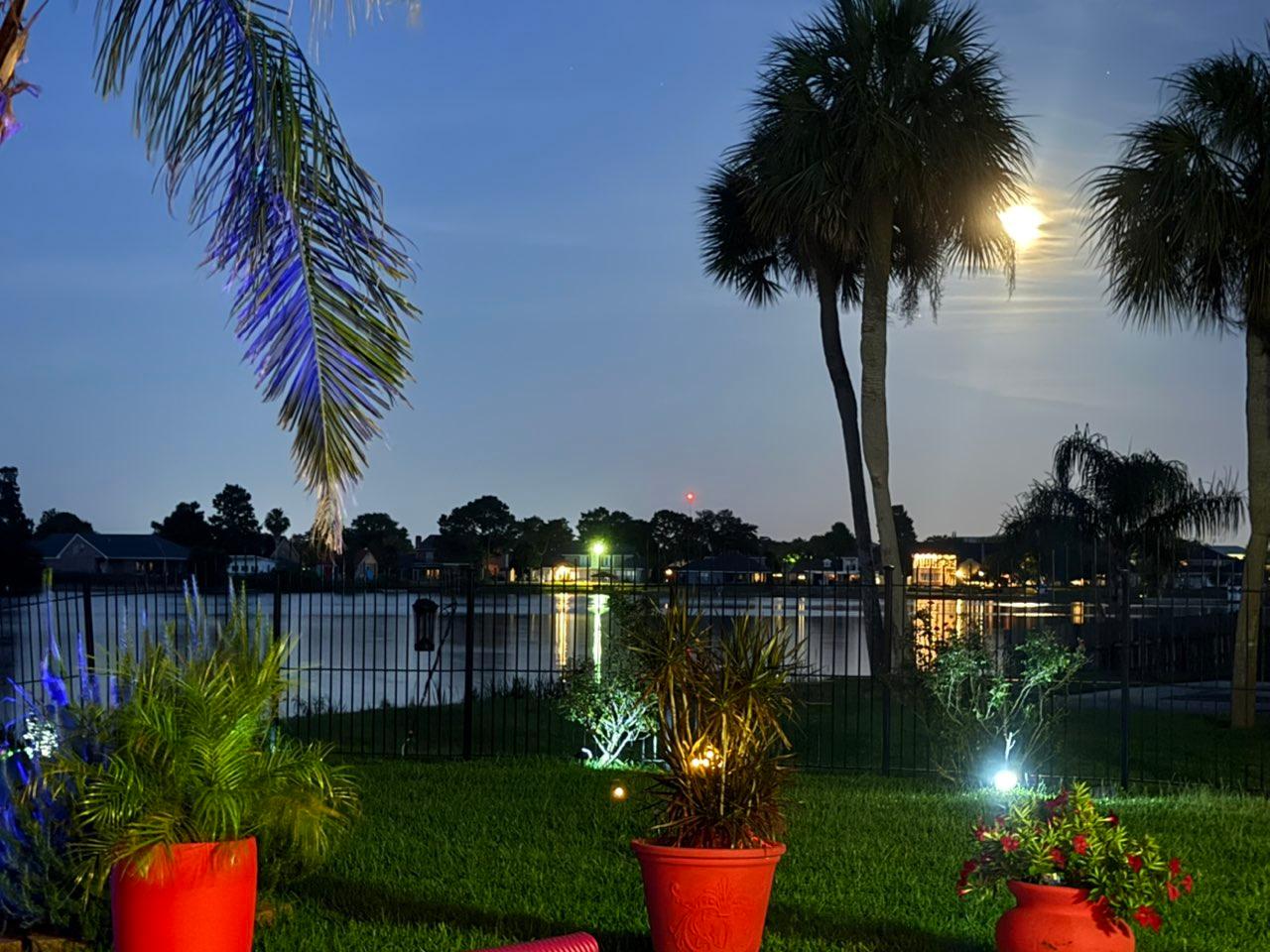 The Moon over New Orleans, United States — full moon, Lunar Day 15