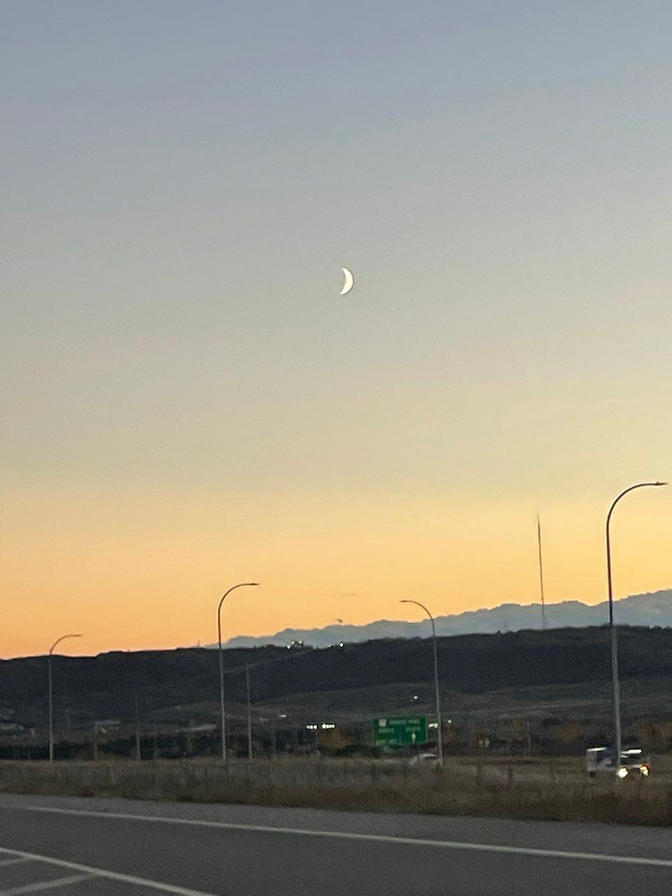 The Moon over Calgary, Canada — waxing crescent, Lunar Day 6