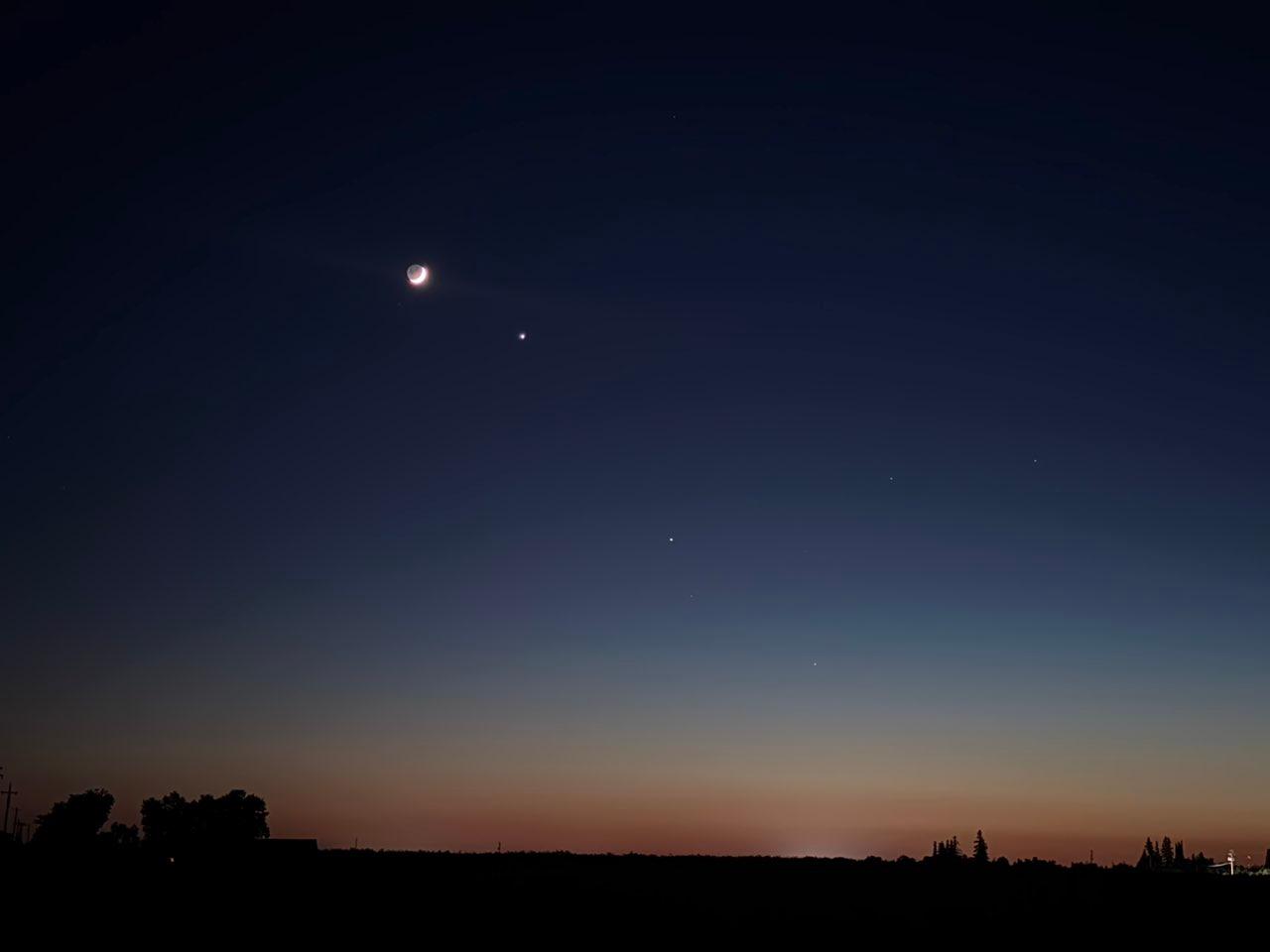 The Moon over Lodi, United States — waxing crescent, Lunar Day 4