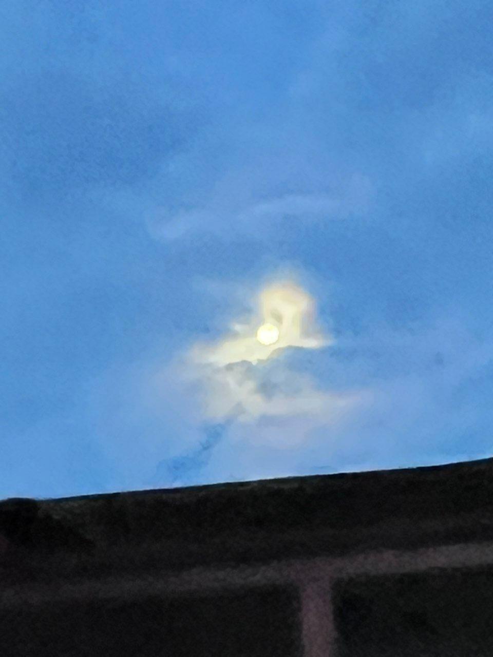 The Moon over Arteixo, Spain — full moon, Lunar Day 16