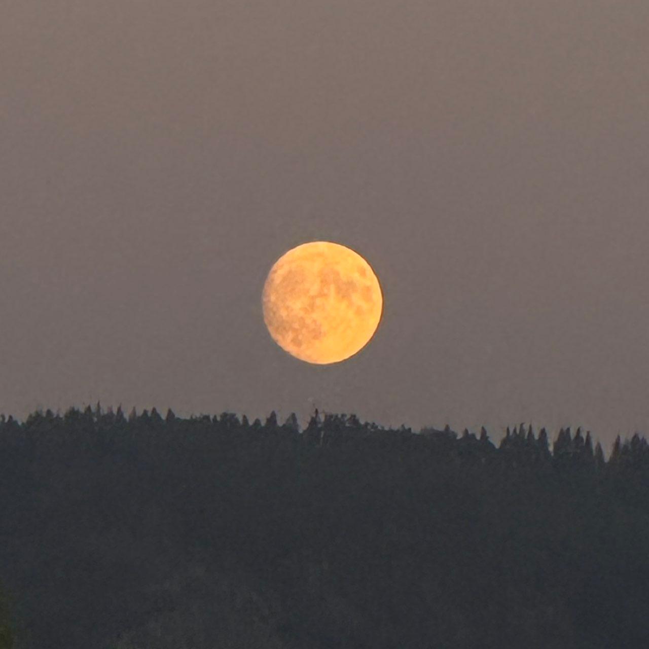 The Moon over Karlsruhe, Germany — full moon, Lunar Day 14