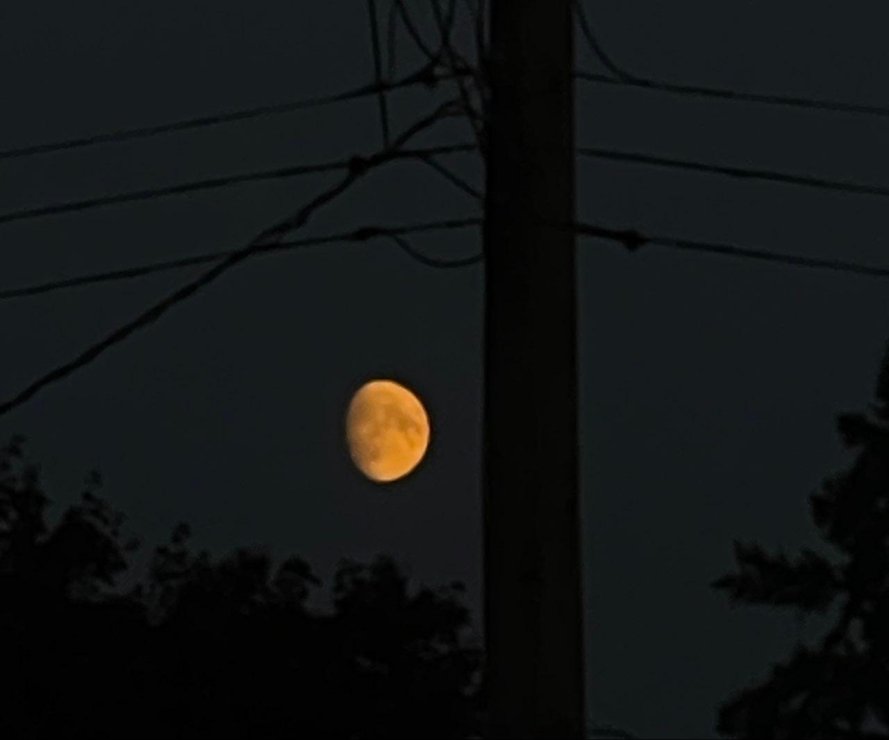 The Moon over Vancouver, Canada — full moon, Lunar Day 17