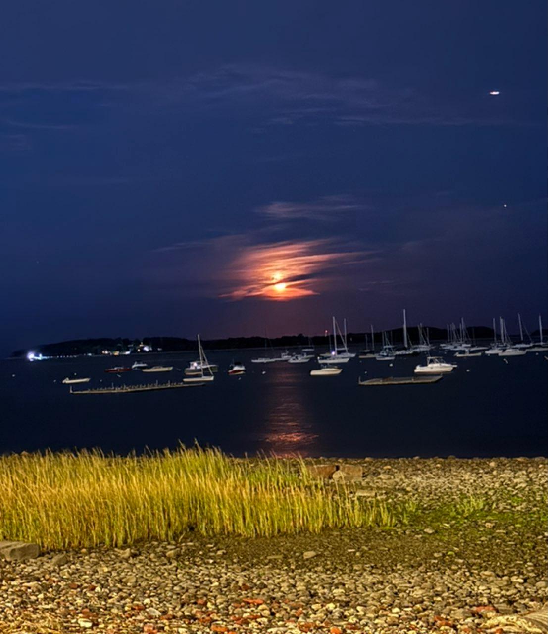 The Moon over Boston, United States — waning gibbous, Lunar Day 20
