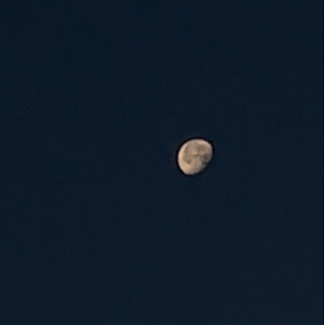 The Moon over Montepulciano, Italia — waning gibbous, Lunar Day 20