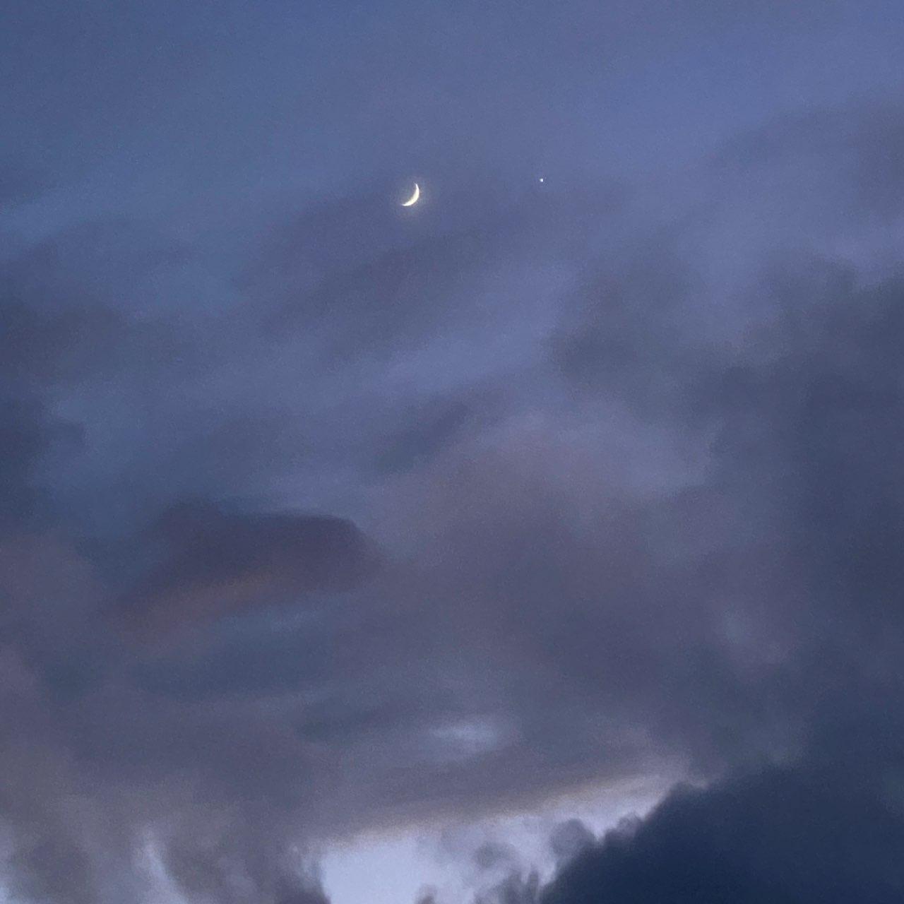 The Moon over Stratford, Canada — waxing crescent, Lunar Day 5