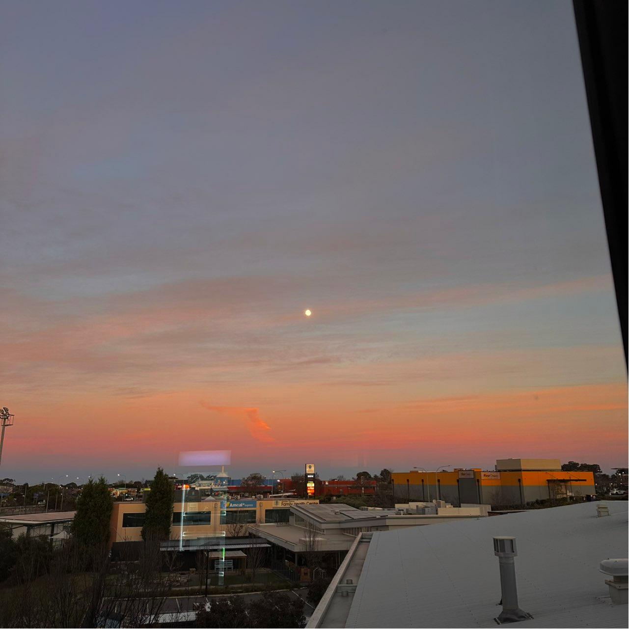 The Moon over Adelaide, Australia — full moon, Lunar Day 17
