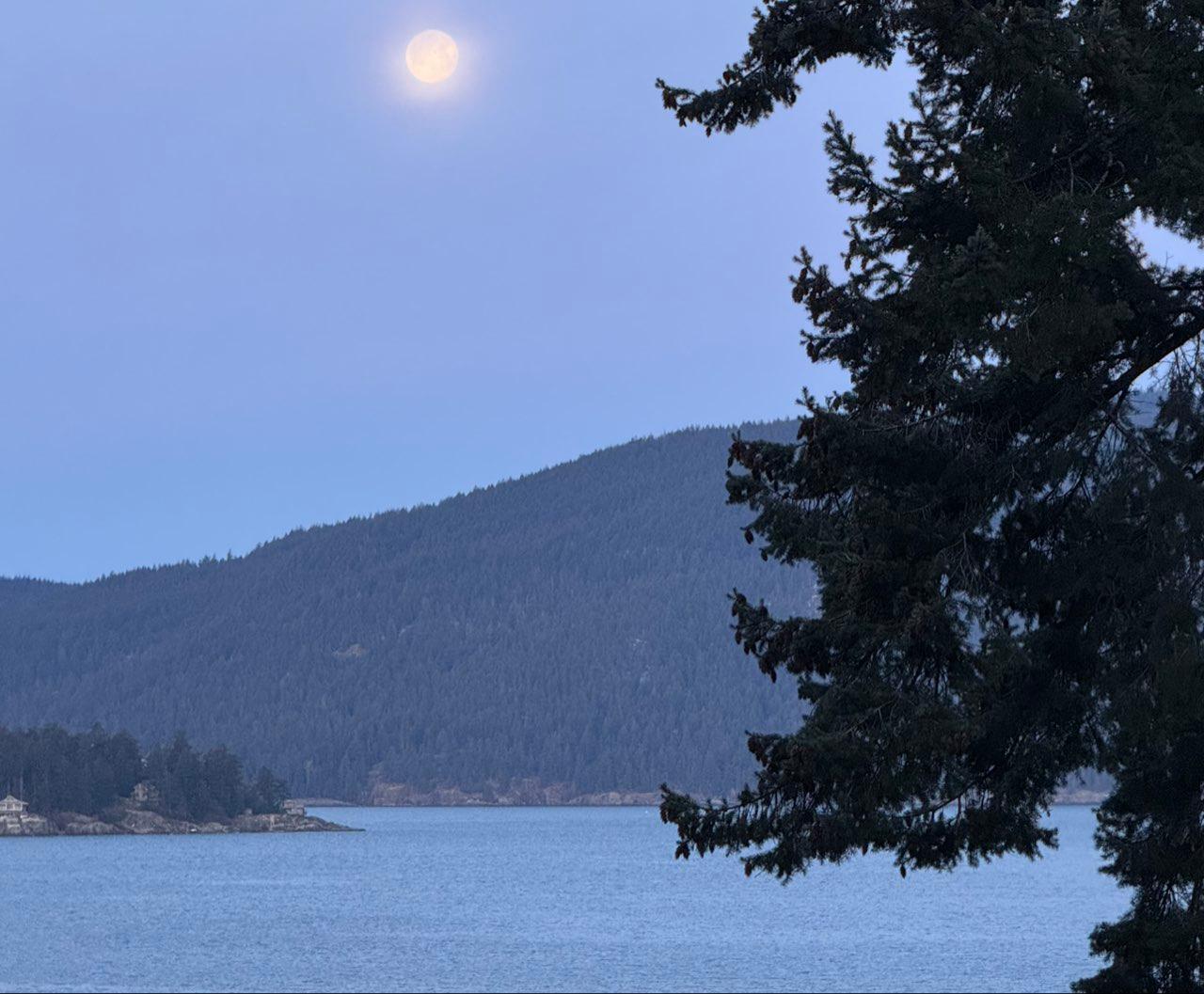 The Moon over Sunshine Coast, Canada — full moon, Lunar Day 16