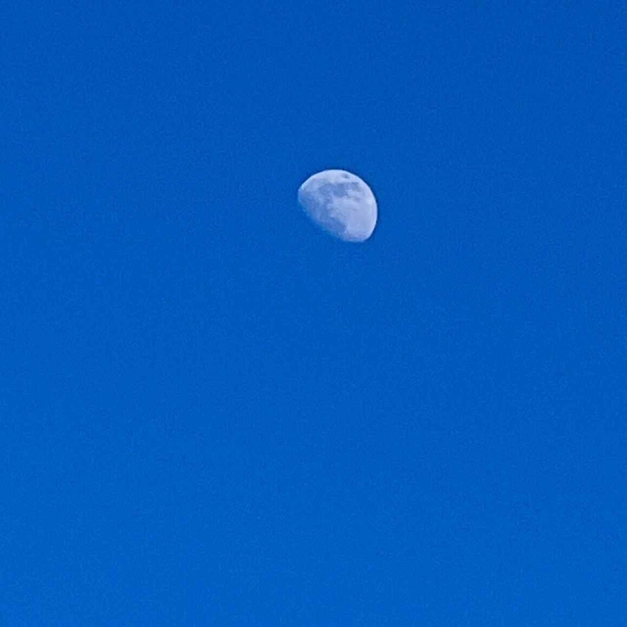 The Moon over Winnipeg, Canada — new moon, Lunar Day 2