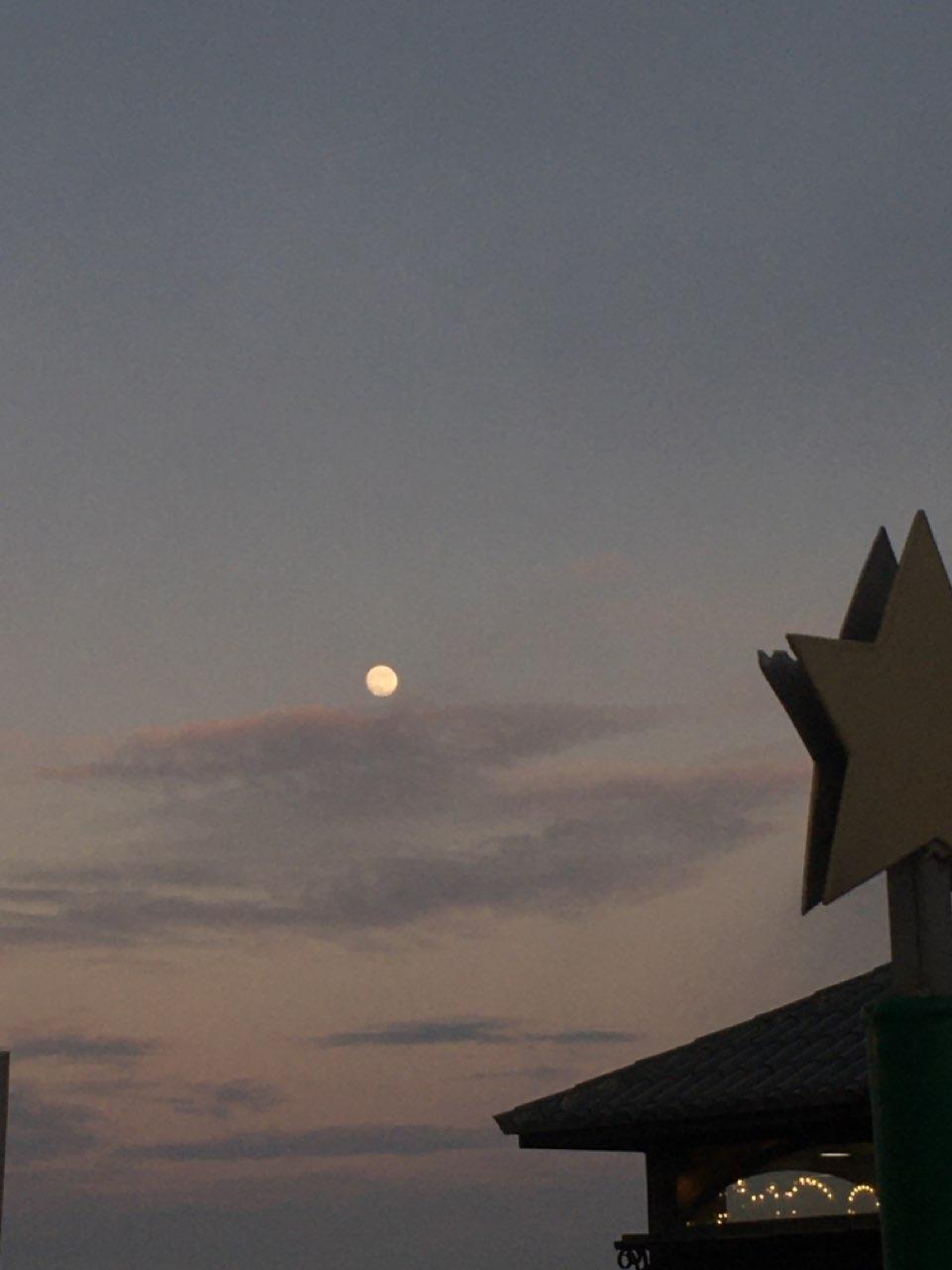 The Moon over Barcelona, Spain — full moon, Lunar Day 14