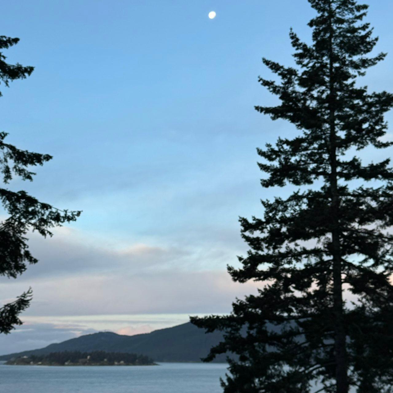 The Moon over Bowen Island, Canada — waning gibbous, Lunar Day 18
