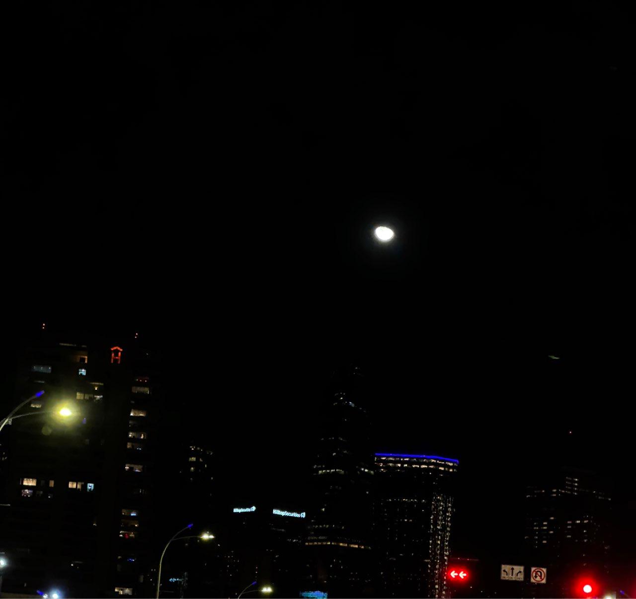 The Moon over Farmers Branch, Estados Unidos — last quarter, Lunar Day 21