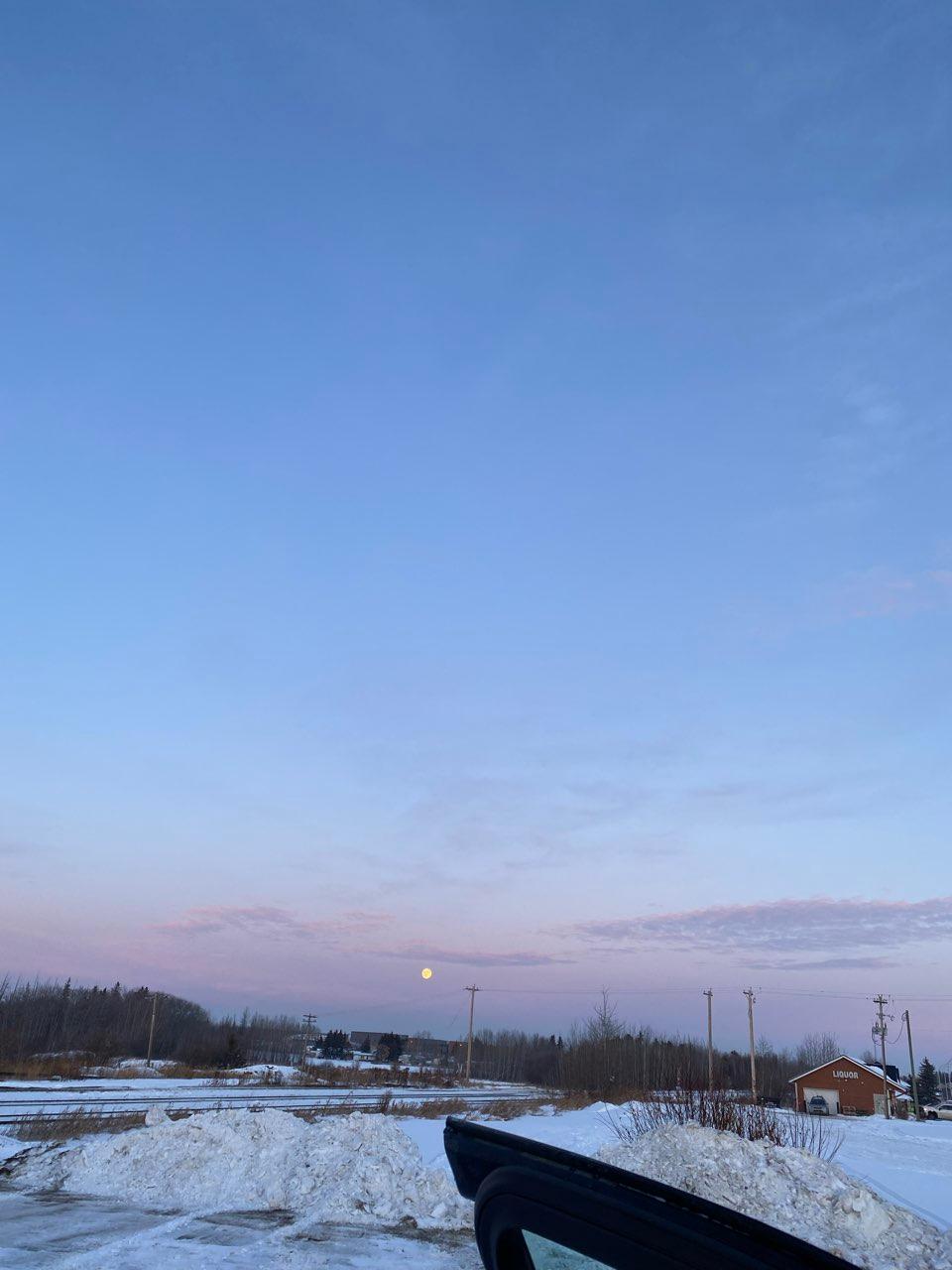 The Moon over Sunrise Beach, Canada — full moon, Lunar Day 16