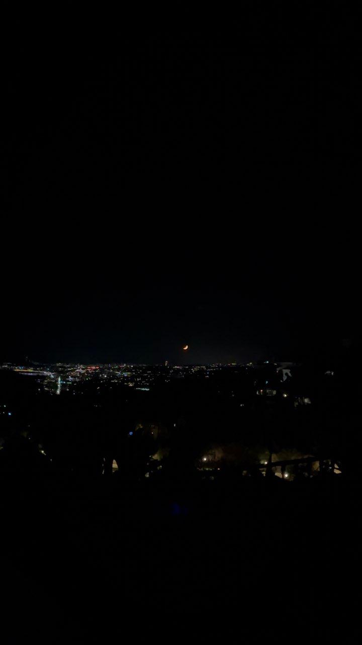The Moon over Альтеа, Испания — first quarter, Lunar Day 7