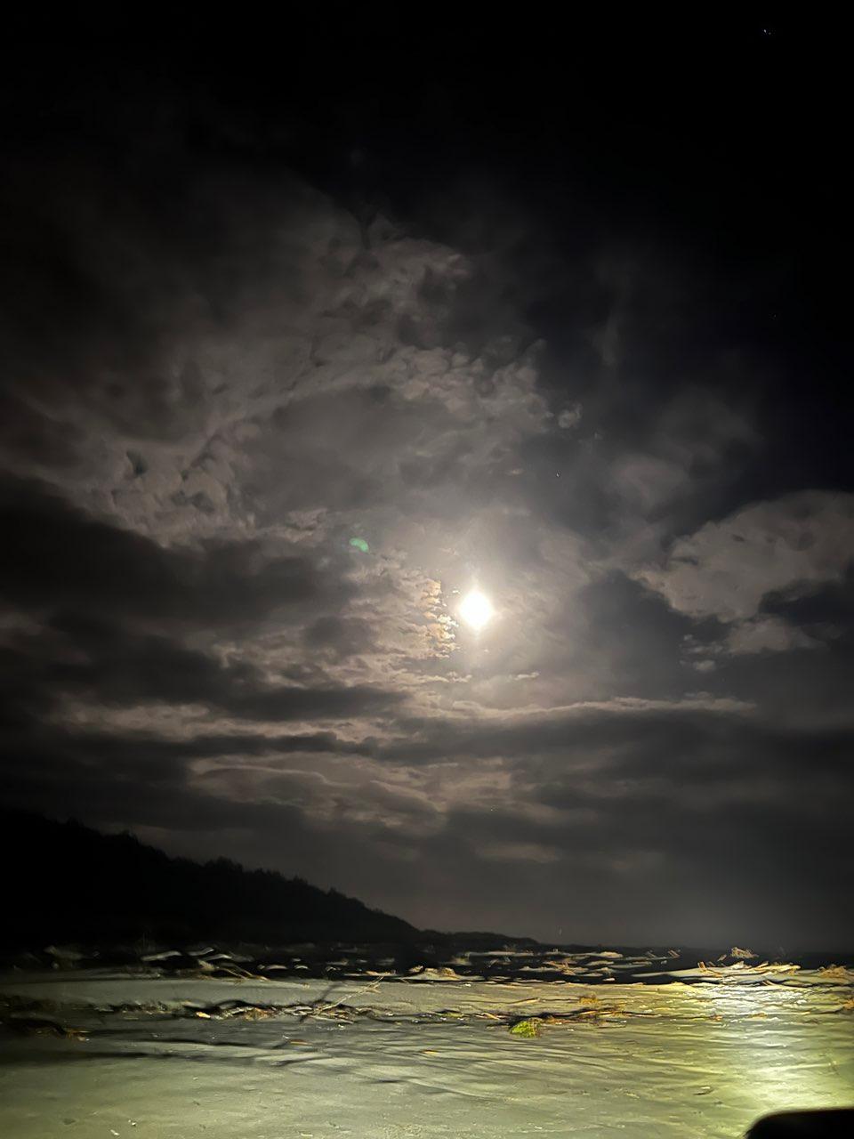 The Moon over Christchurch, New Zealand — full moon, Lunar Day 15