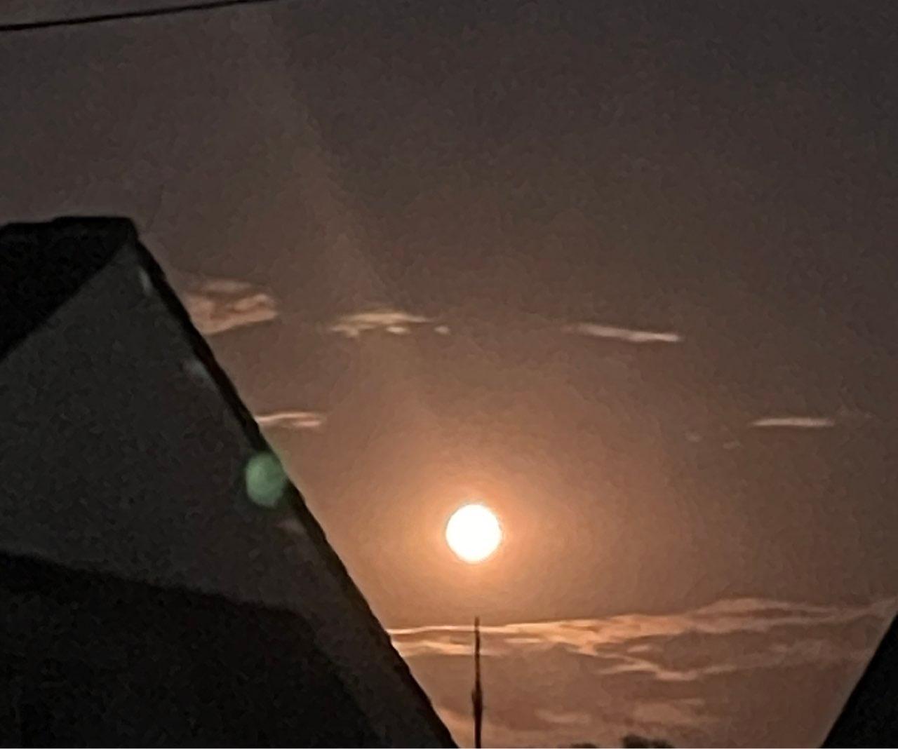 The Moon over Sersheim, Deutschland — full moon, Lunar Day 17