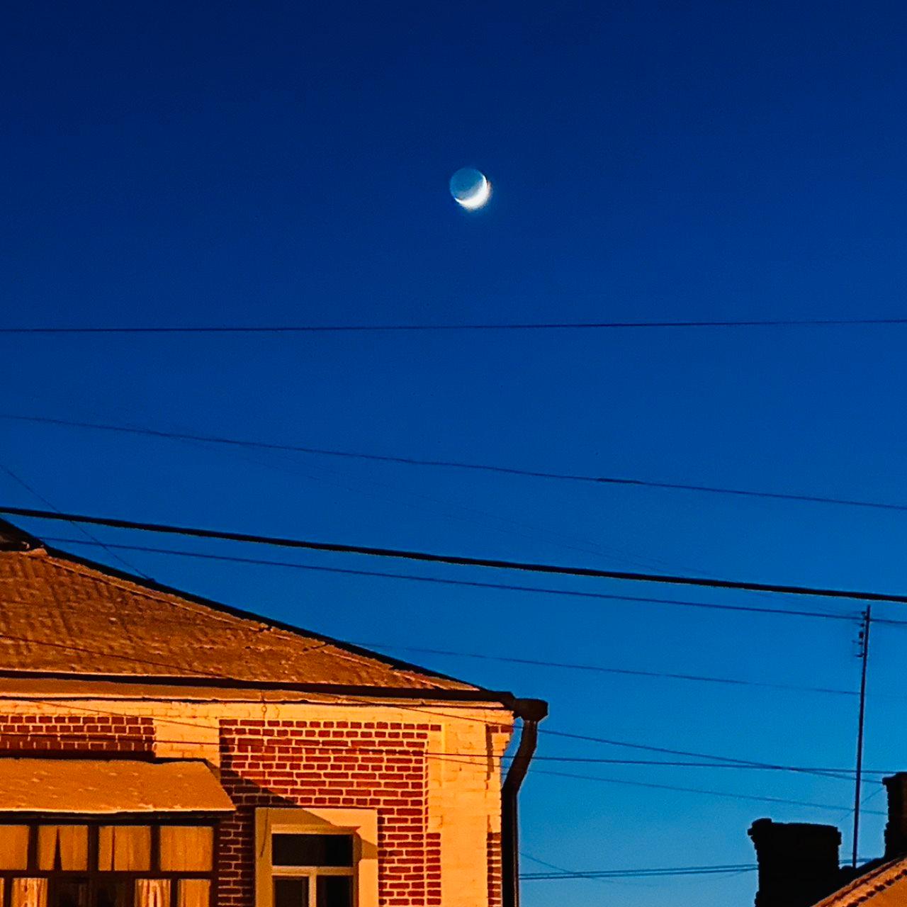 The Moon over Полтава, Україна — first quarter, Lunar Day 7