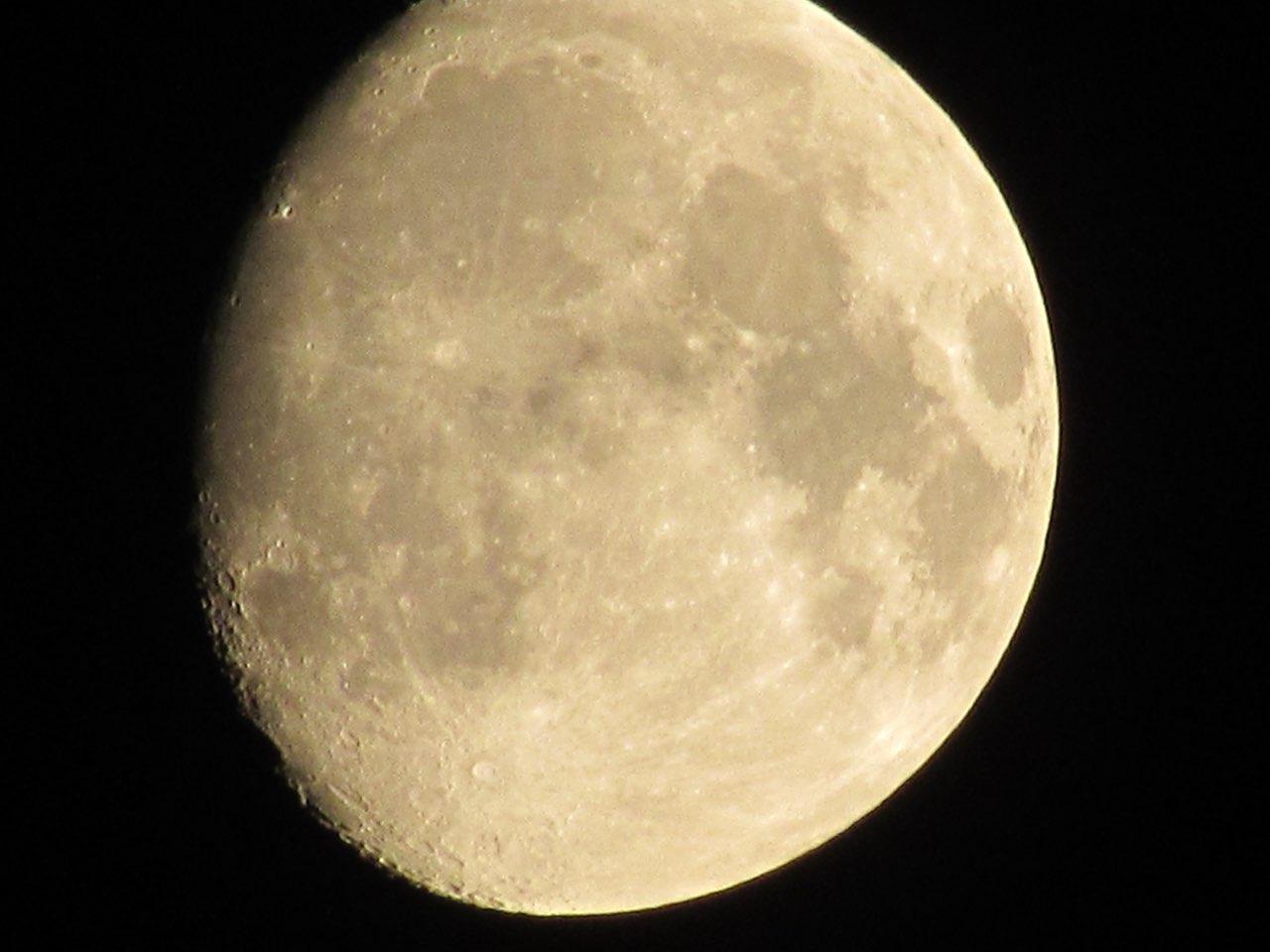 The Moon over Cork, Ireland — last quarter, Lunar Day 22