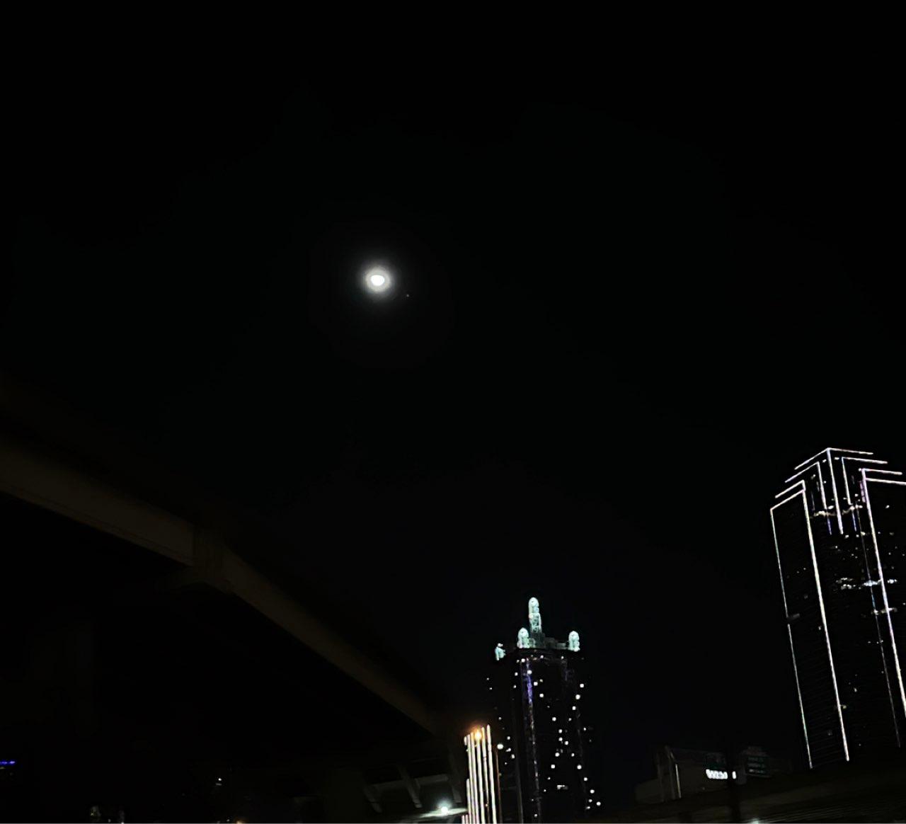 The Moon over Farmers Branch, Estados Unidos — last quarter, Lunar Day 21