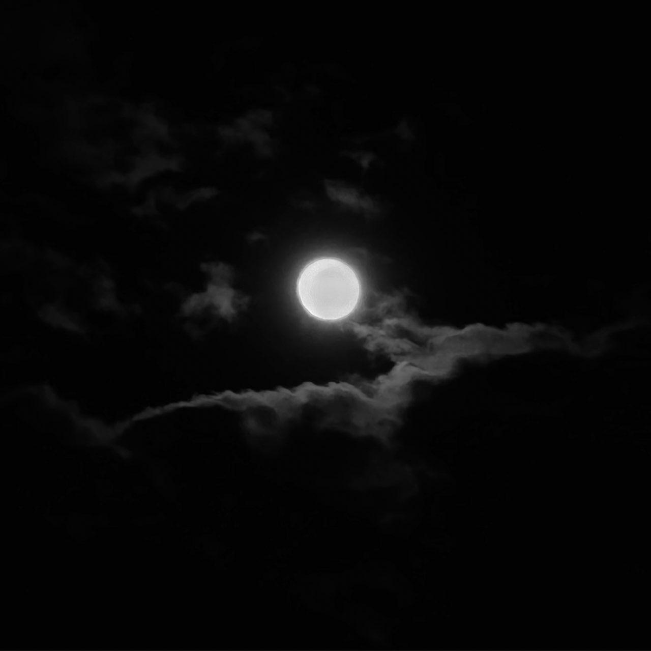 The Moon over Puebla de Zaragoza, México — full moon, Lunar Day 16