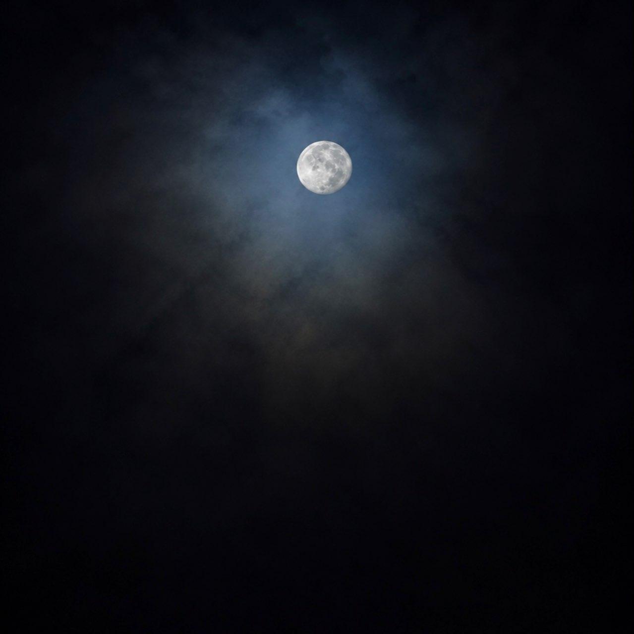 The Moon over Colorado Springs, United States — waning gibbous, Lunar Day 18