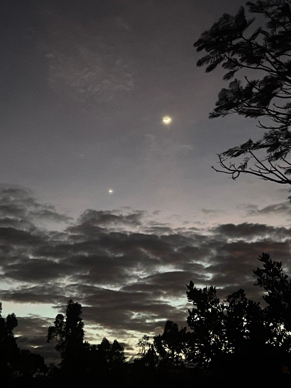 The Moon over Los Santos, Colombia — waxing crescent, Lunar Day 4