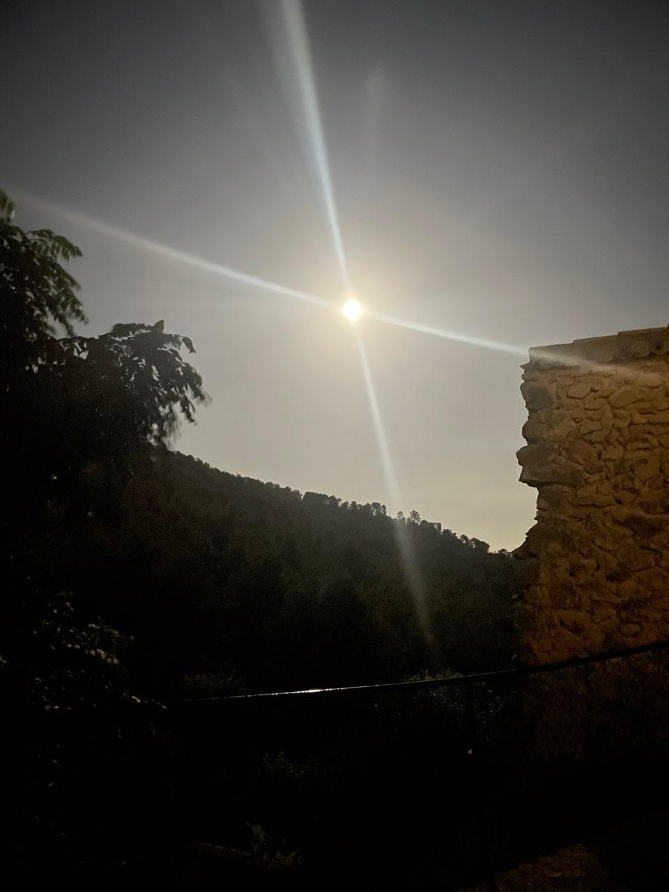 The Moon over Barcelona, España — full moon, Lunar Day 16