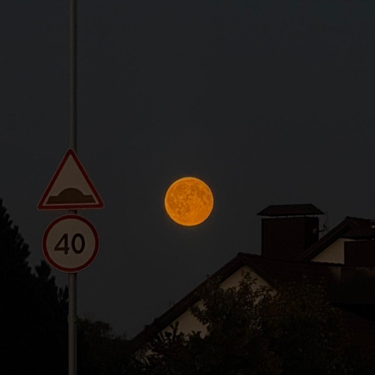 The Moon over Warsaw, Poland — full moon, Lunar Day 18