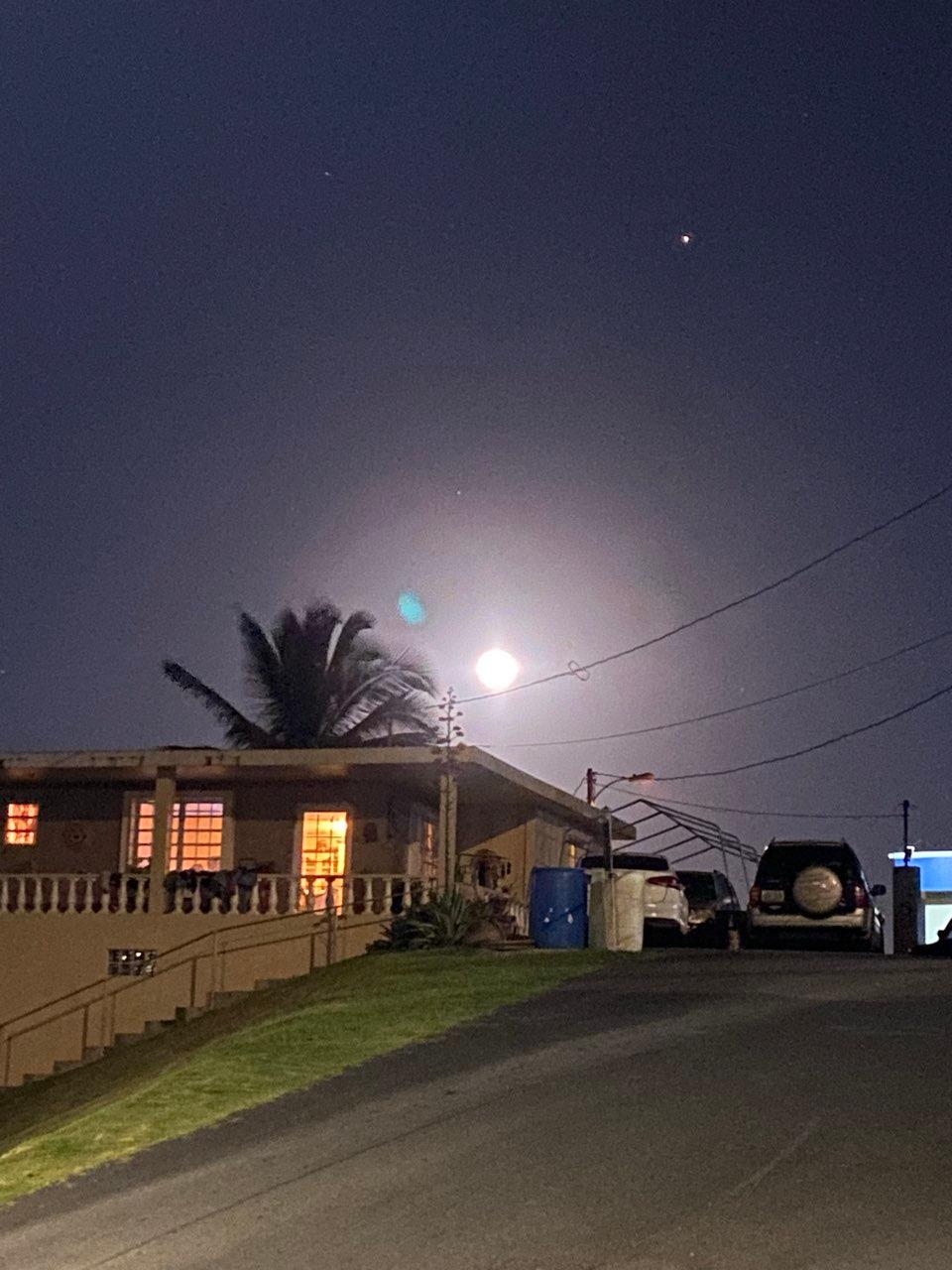 The Moon over Barranquitas, Estados Unidos — full moon, Lunar Day 16
