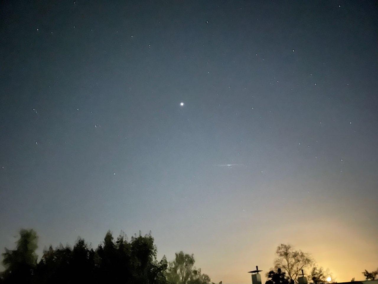 The Moon over Stuttgart, Deutschland — waxing gibbous, Lunar Day 11