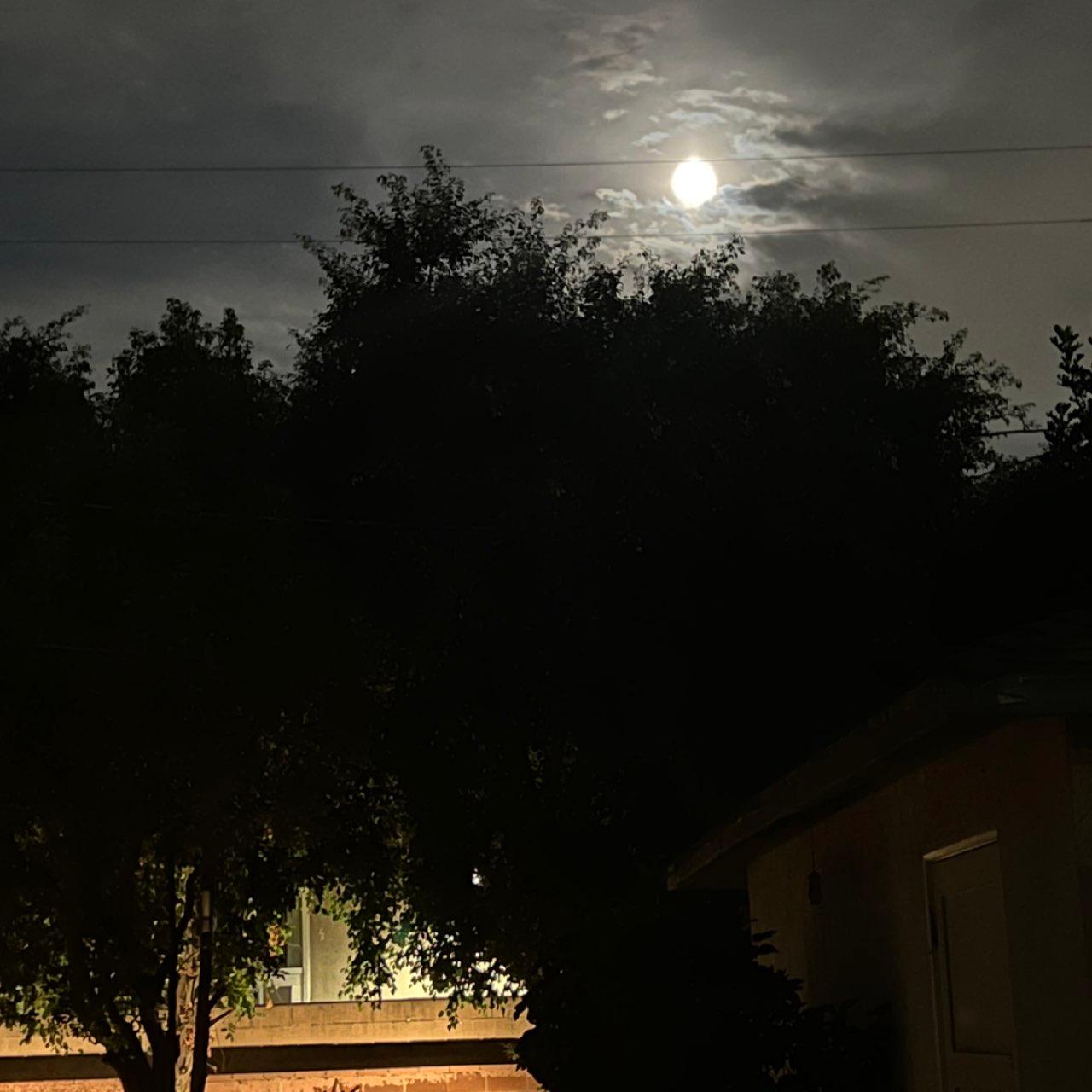 The Moon over Norwalk, United States — full moon, Lunar Day 17